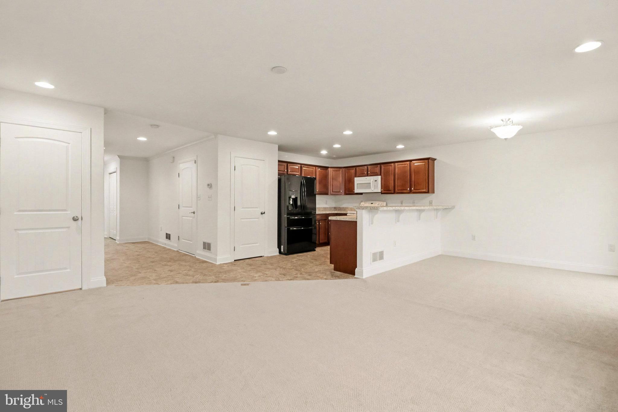 SPRING ROCK - Residential