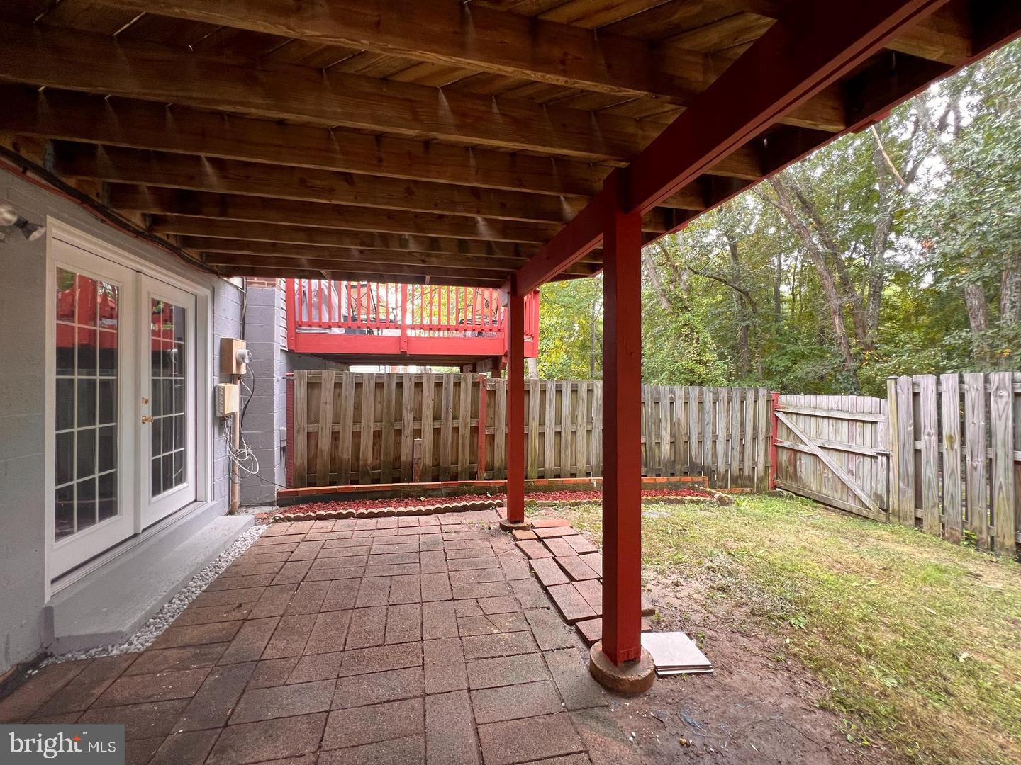 LAKE BRADDOCK - Residential Lease