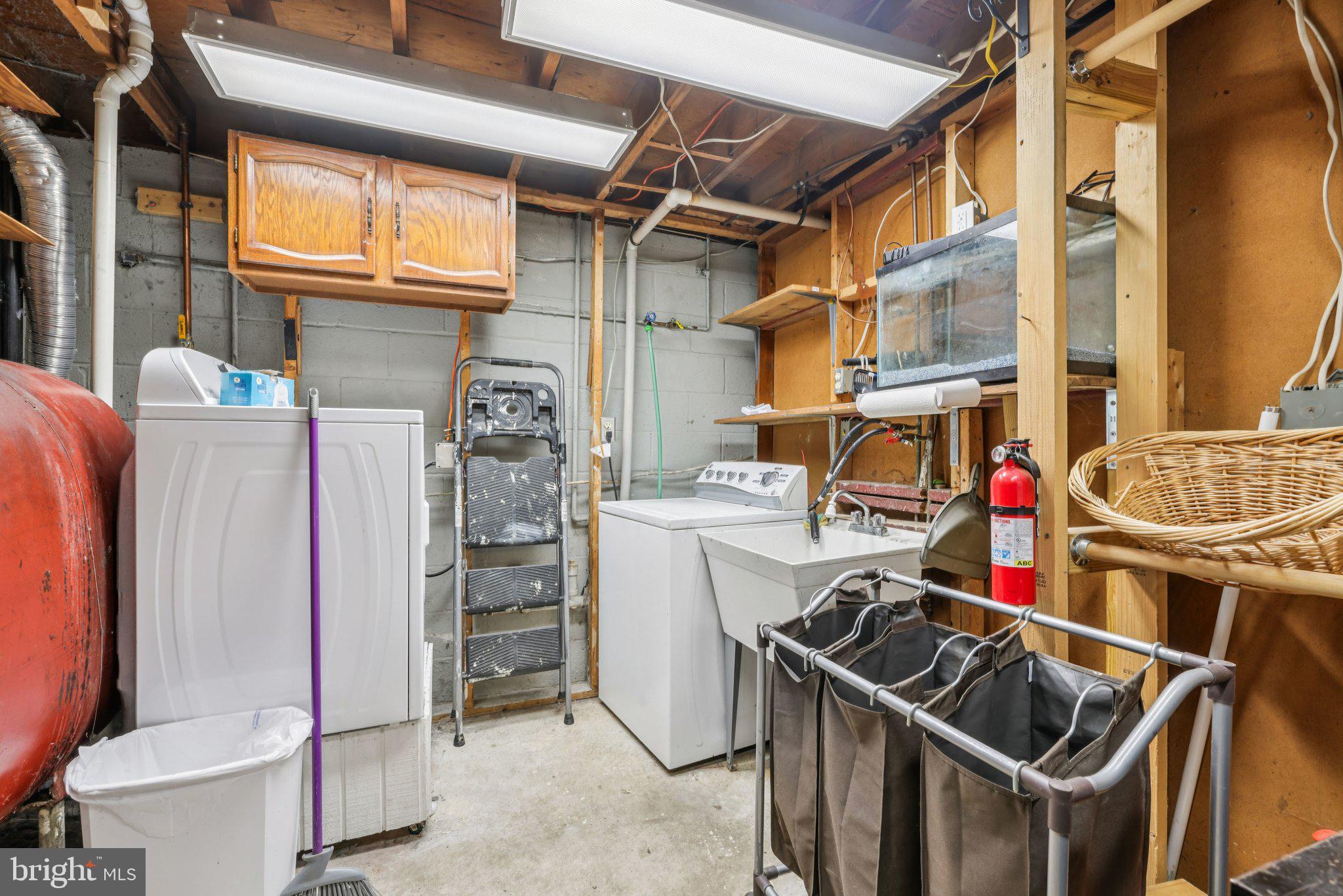 CATONSVILLE HEIGHTS - Residential