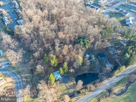 701 E NEVERSINK ROAD READING PA 19606