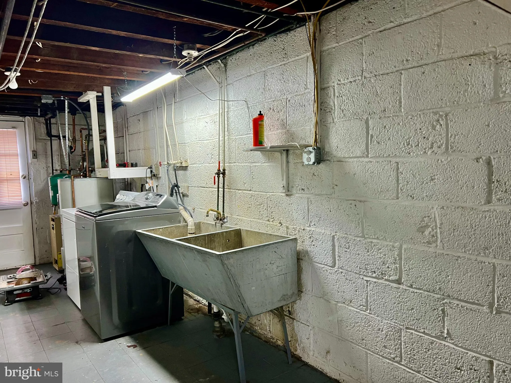 Collingswood, New Jersey 08108, United States, 3 Bedrooms Bedrooms, ,1 BathroomBathrooms,Residential,Active,19989