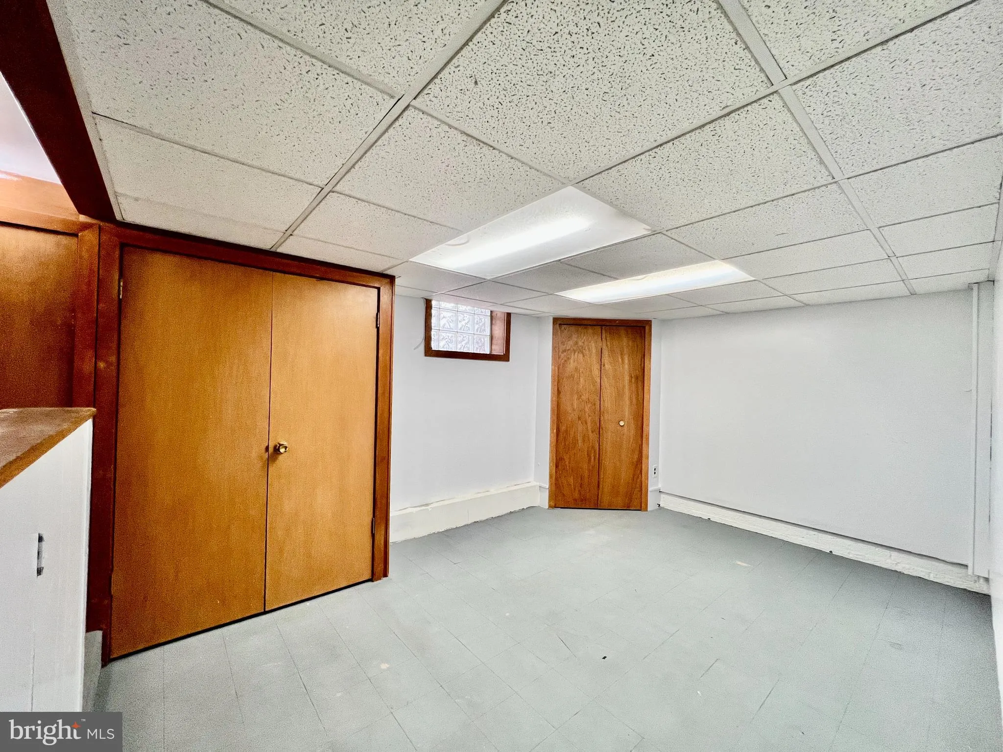 Collingswood, New Jersey 08108, United States, 3 Bedrooms Bedrooms, ,1 BathroomBathrooms,Residential,Active,19989