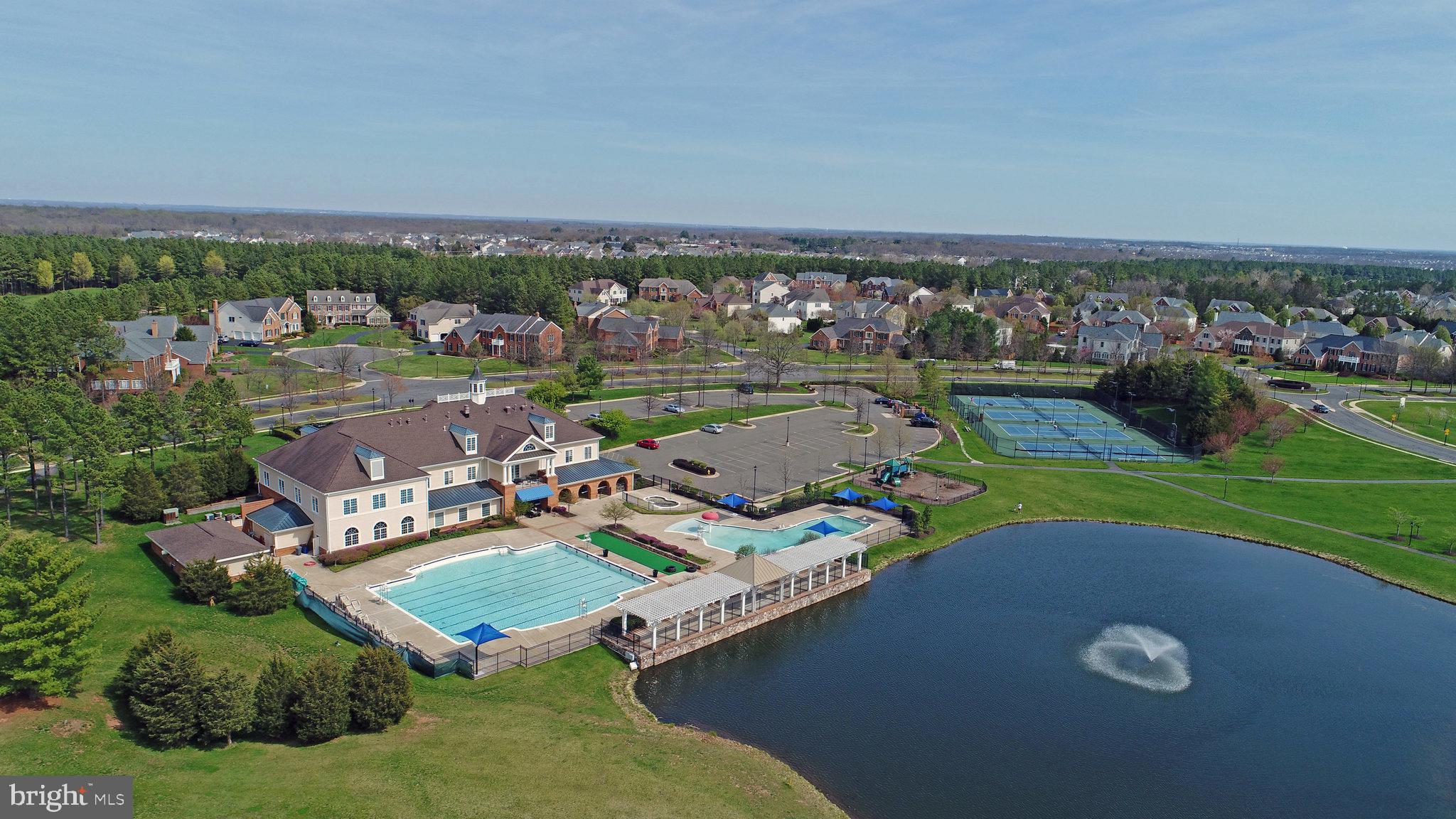 DOMINION VALLEY COUNTRY CLUB - Residential