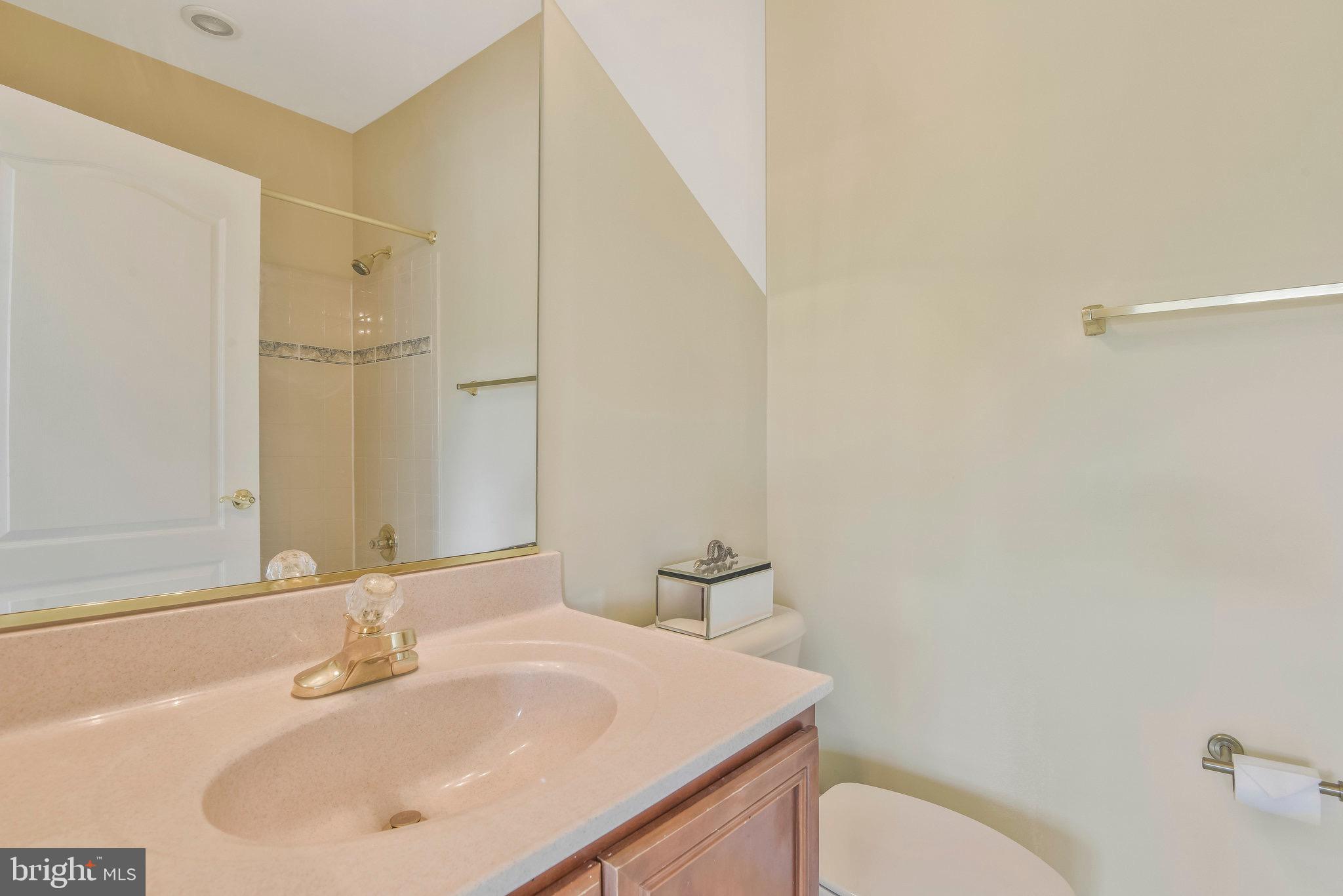 DOMINION VALLEY COUNTRY CLUB - Residential