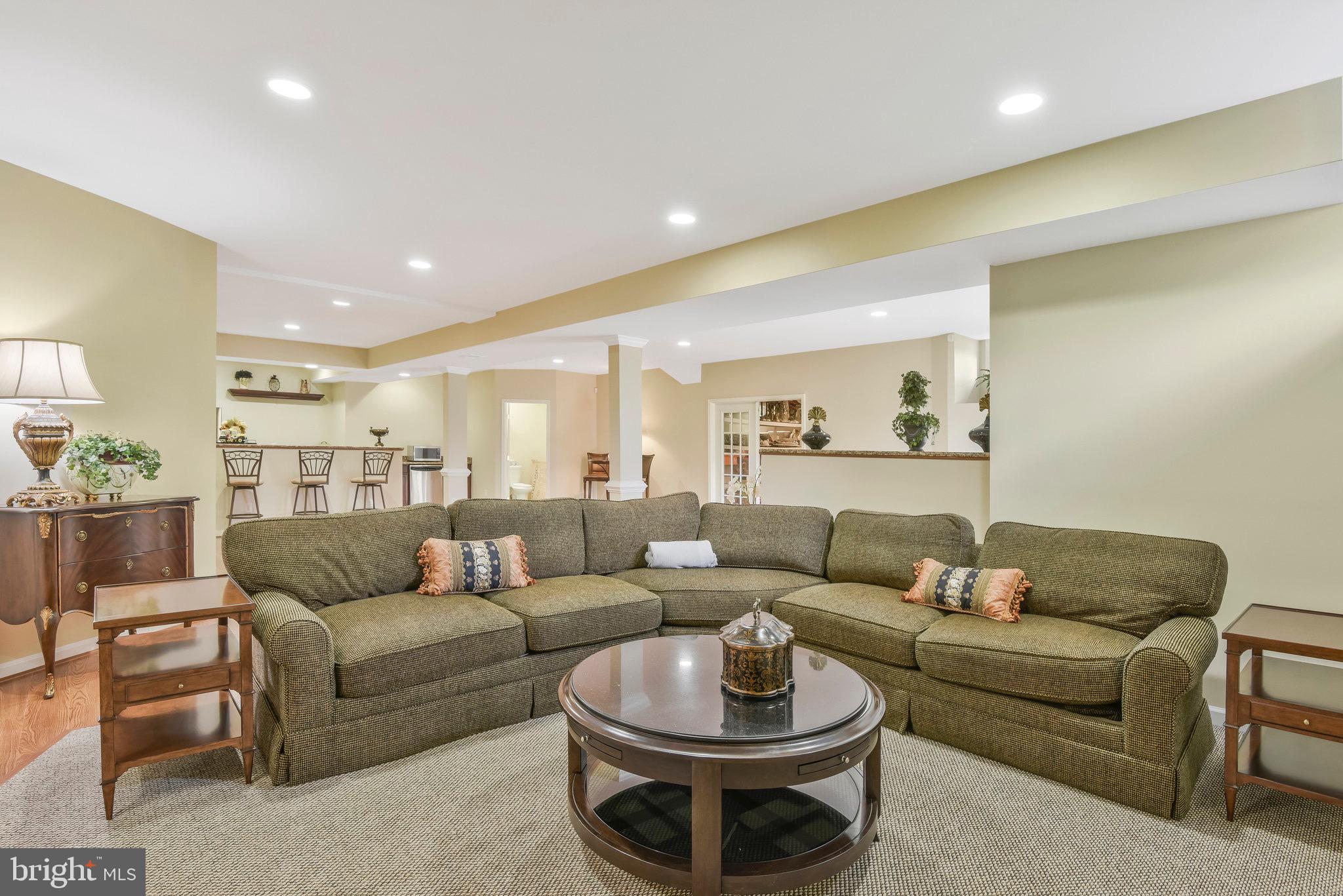 DOMINION VALLEY COUNTRY CLUB - Residential