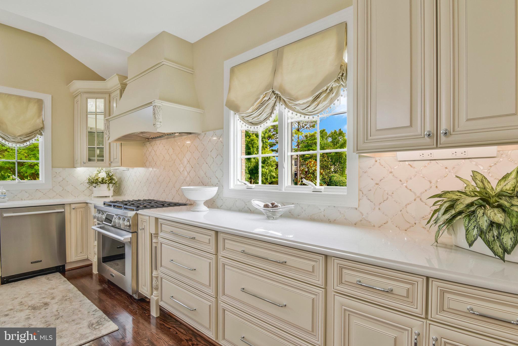 DOMINION VALLEY COUNTRY CLUB - Residential