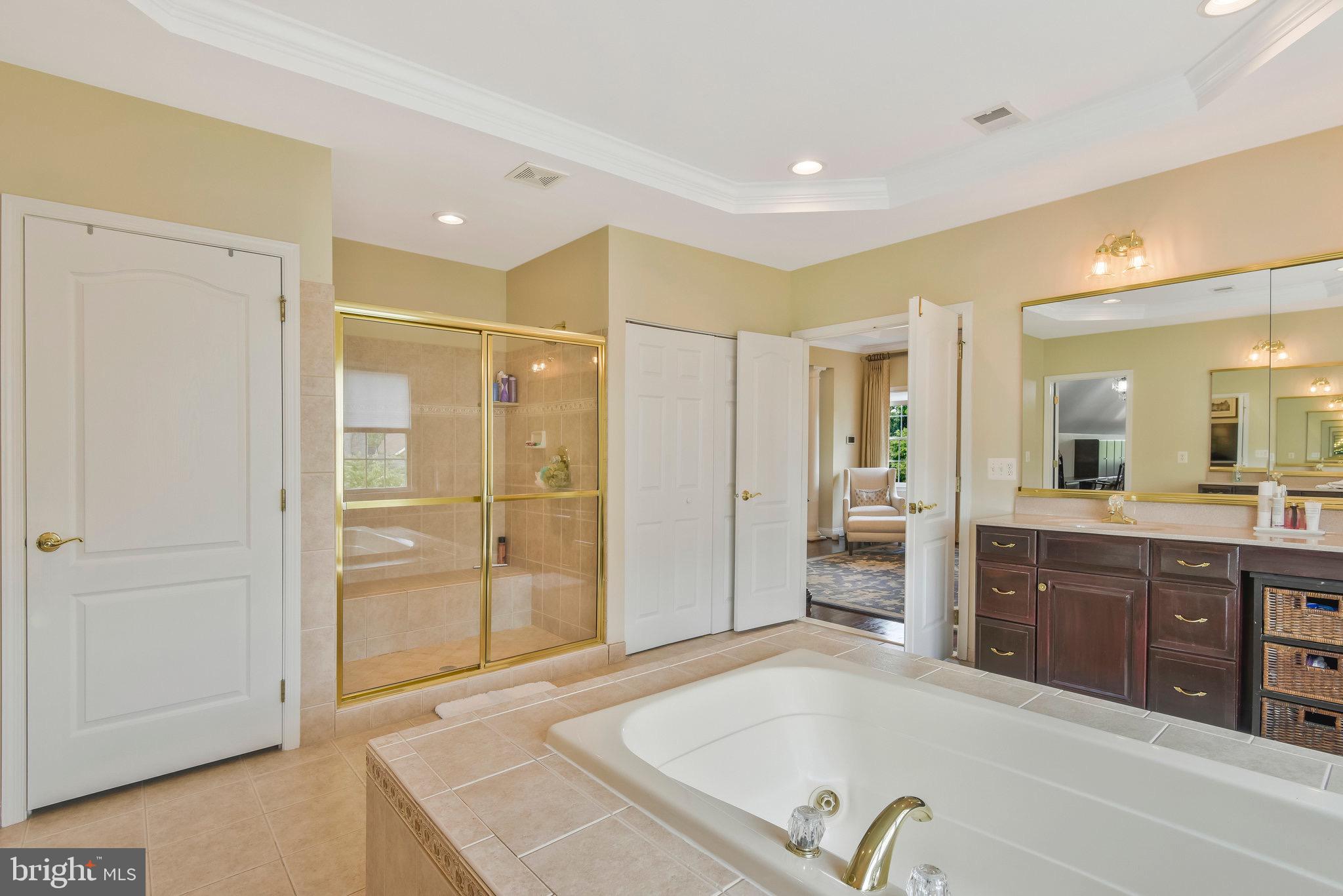 DOMINION VALLEY COUNTRY CLUB - Residential