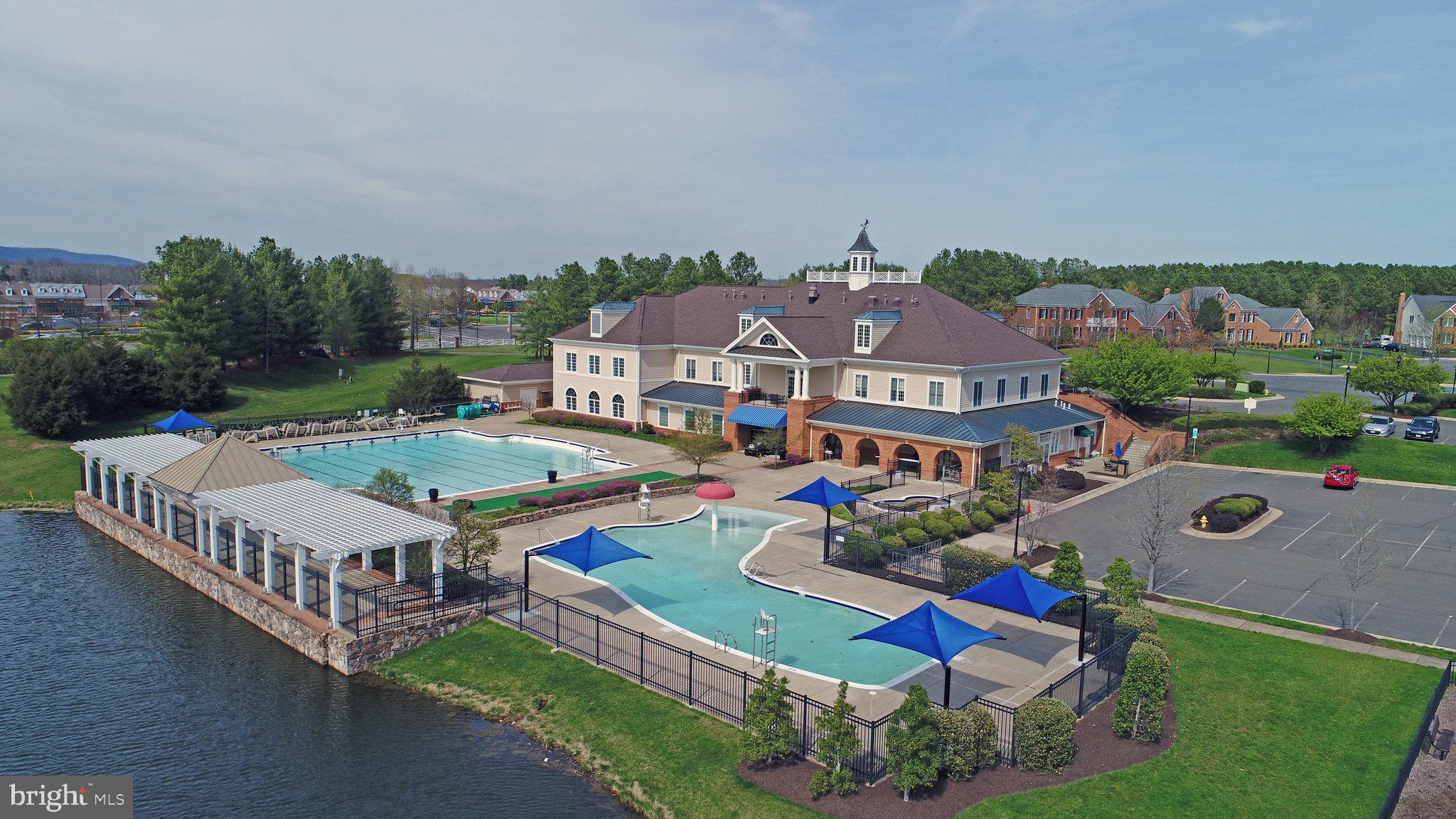 DOMINION VALLEY COUNTRY CLUB - Residential