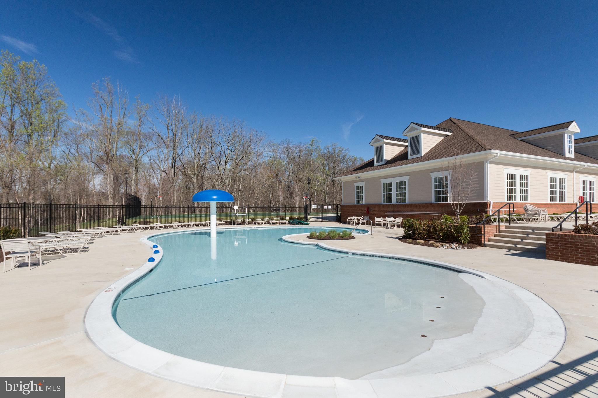 DOMINION VALLEY COUNTRY CLUB - Residential