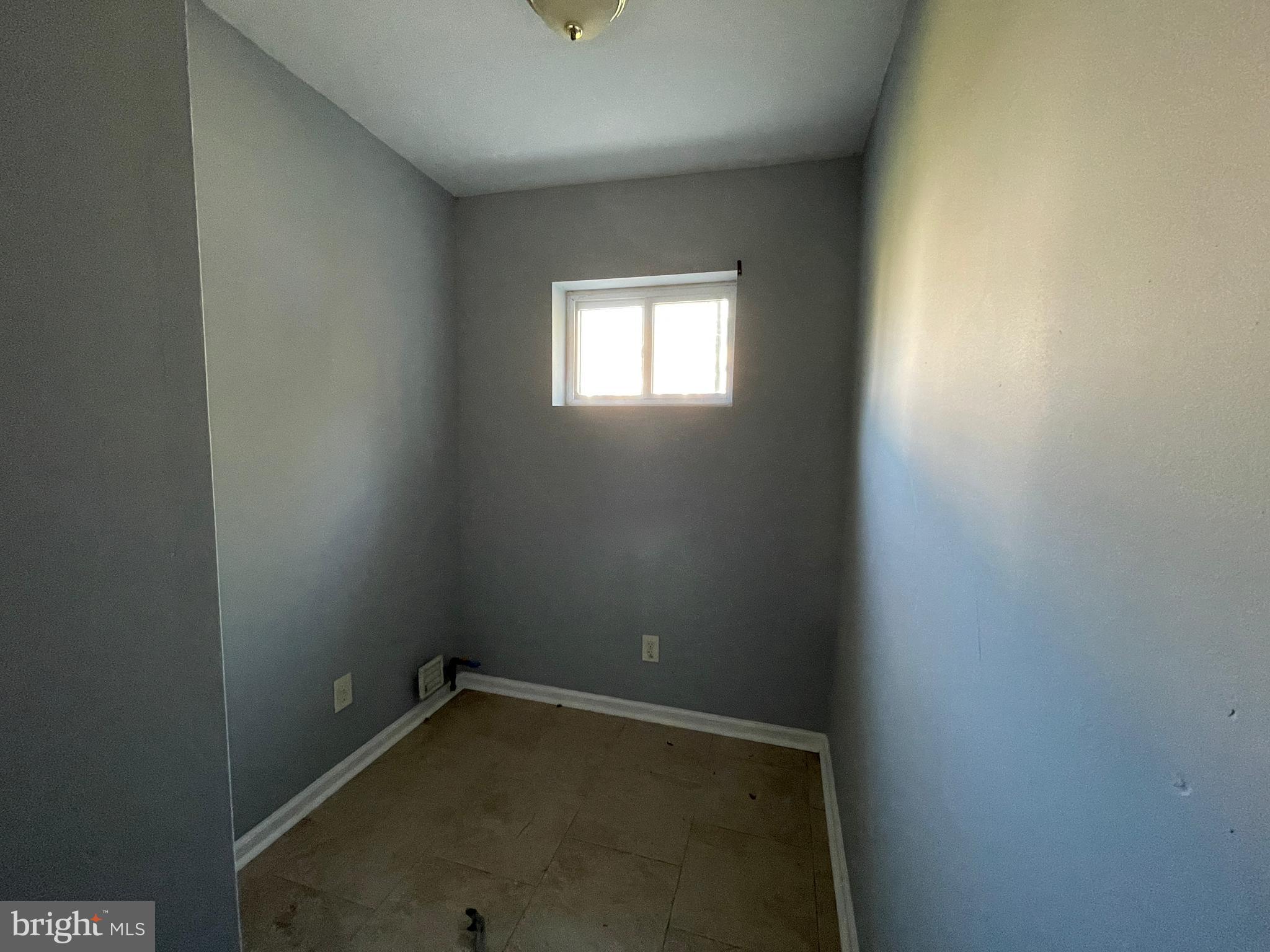 EDNOR GARDENS - LAKESIDE - Residential