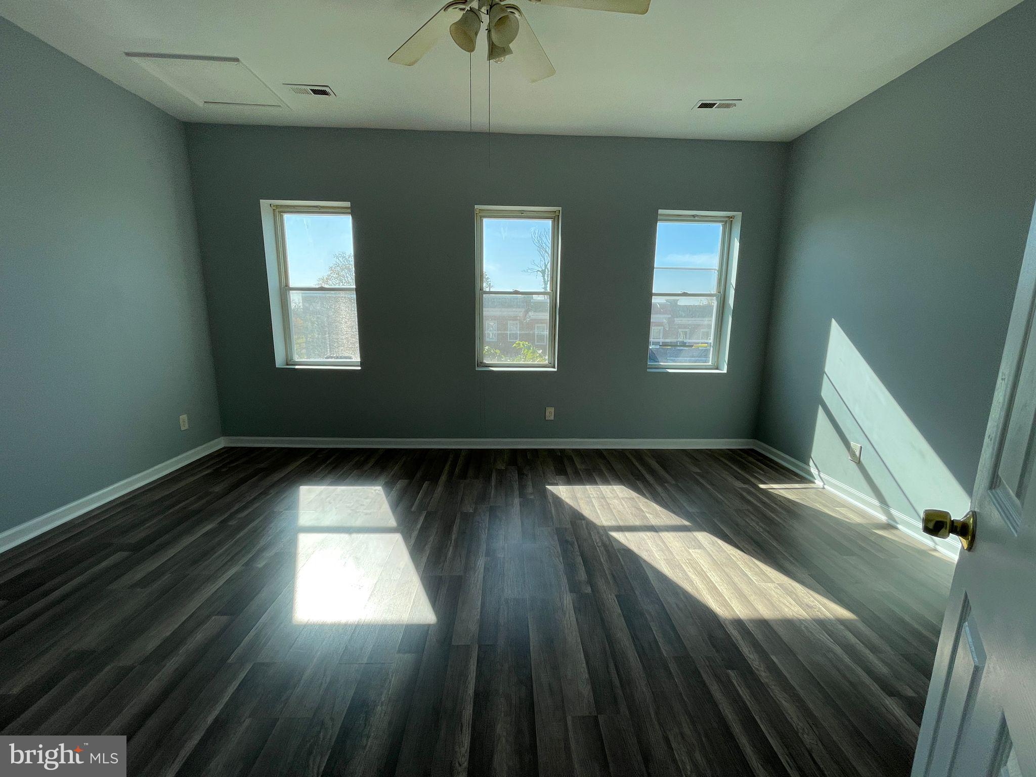 EDNOR GARDENS - LAKESIDE - Residential