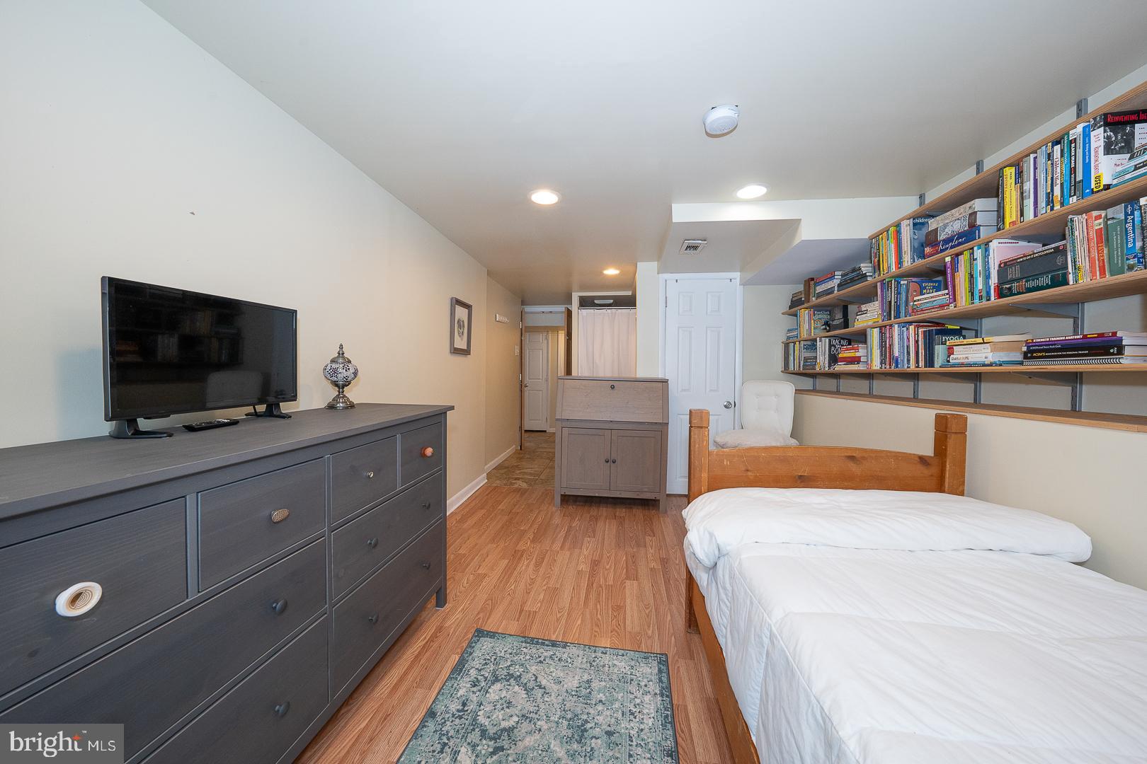 WESTGATE HILLS - Residential