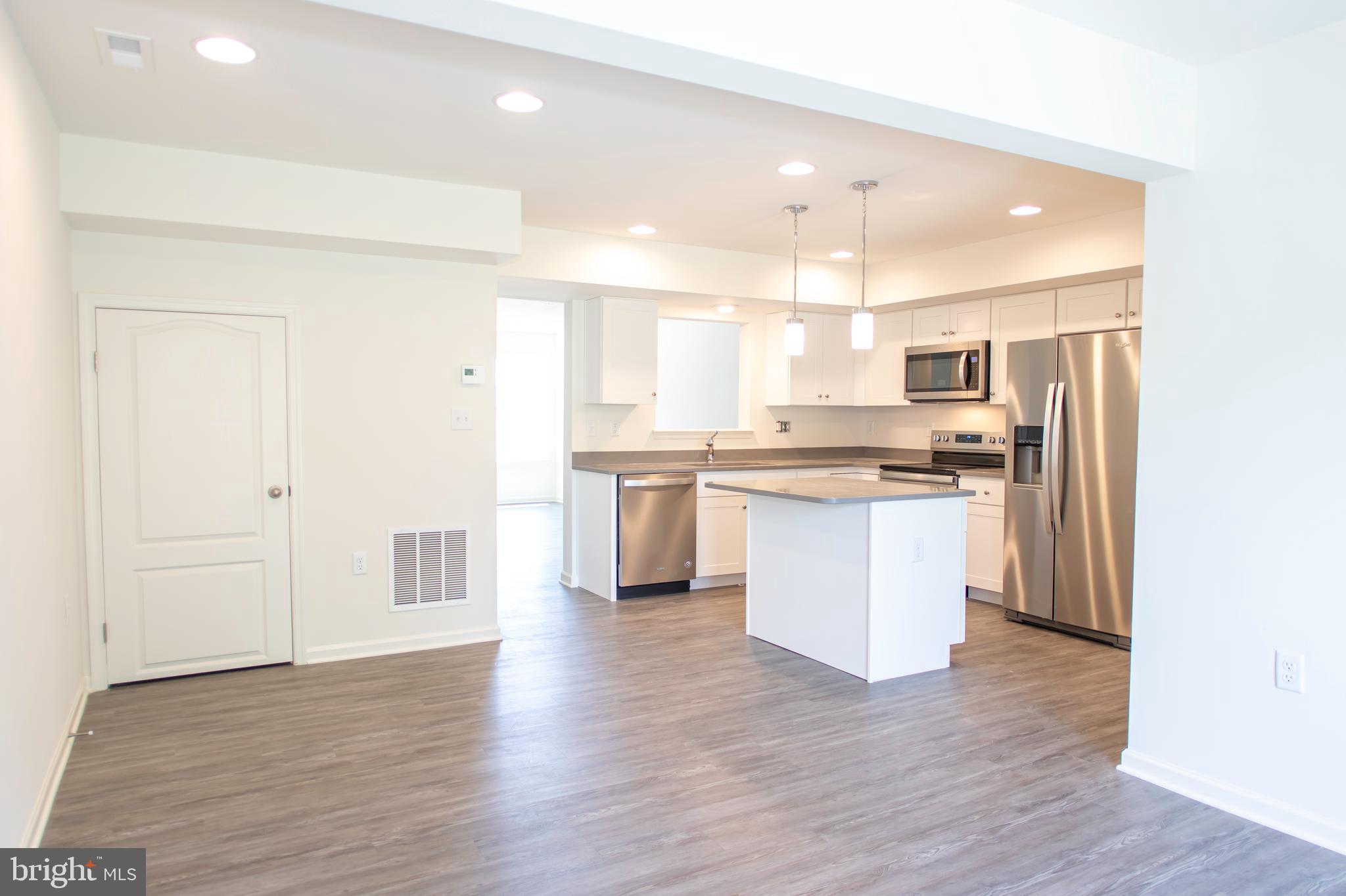 BRIAR RUN - Residential