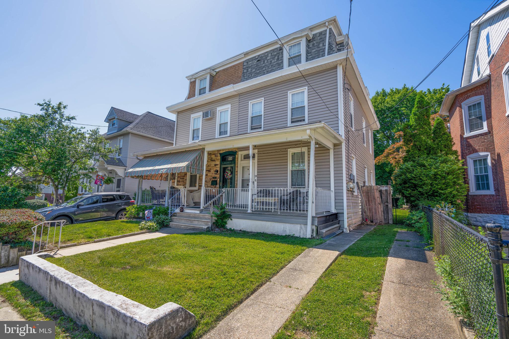 39 BLAKE AVENUE