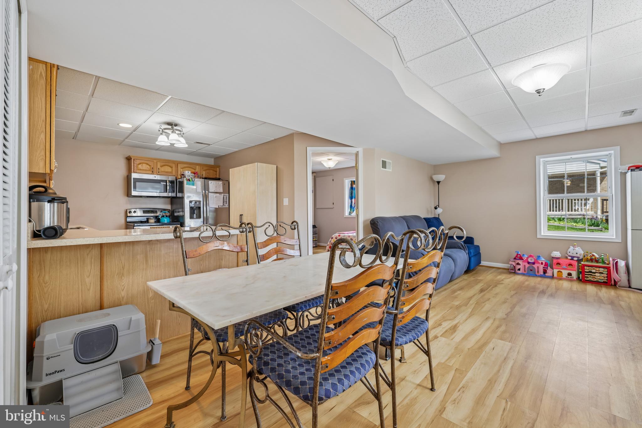 COLONIAL PARK EAST - Residential