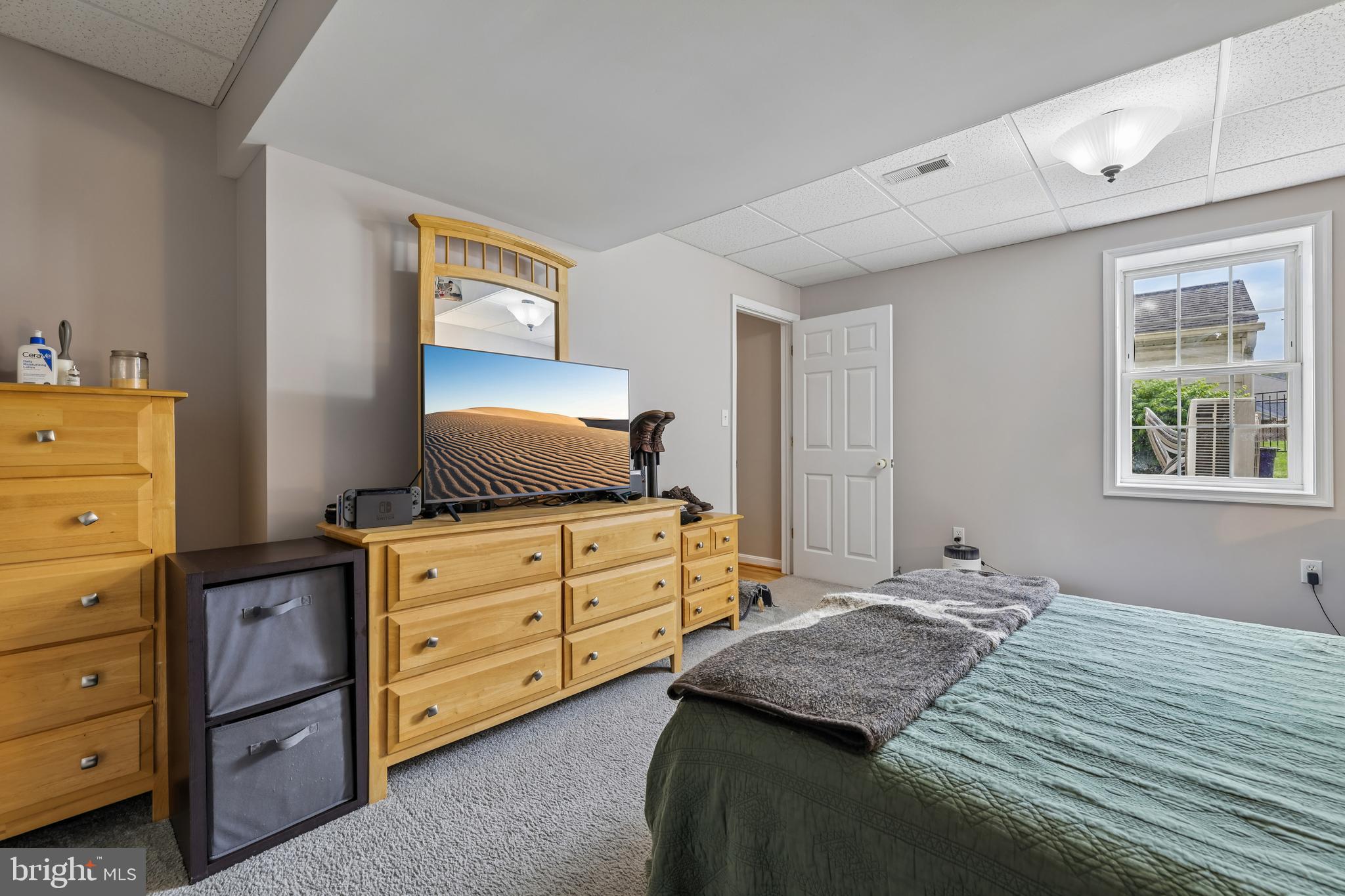 COLONIAL PARK EAST - Residential