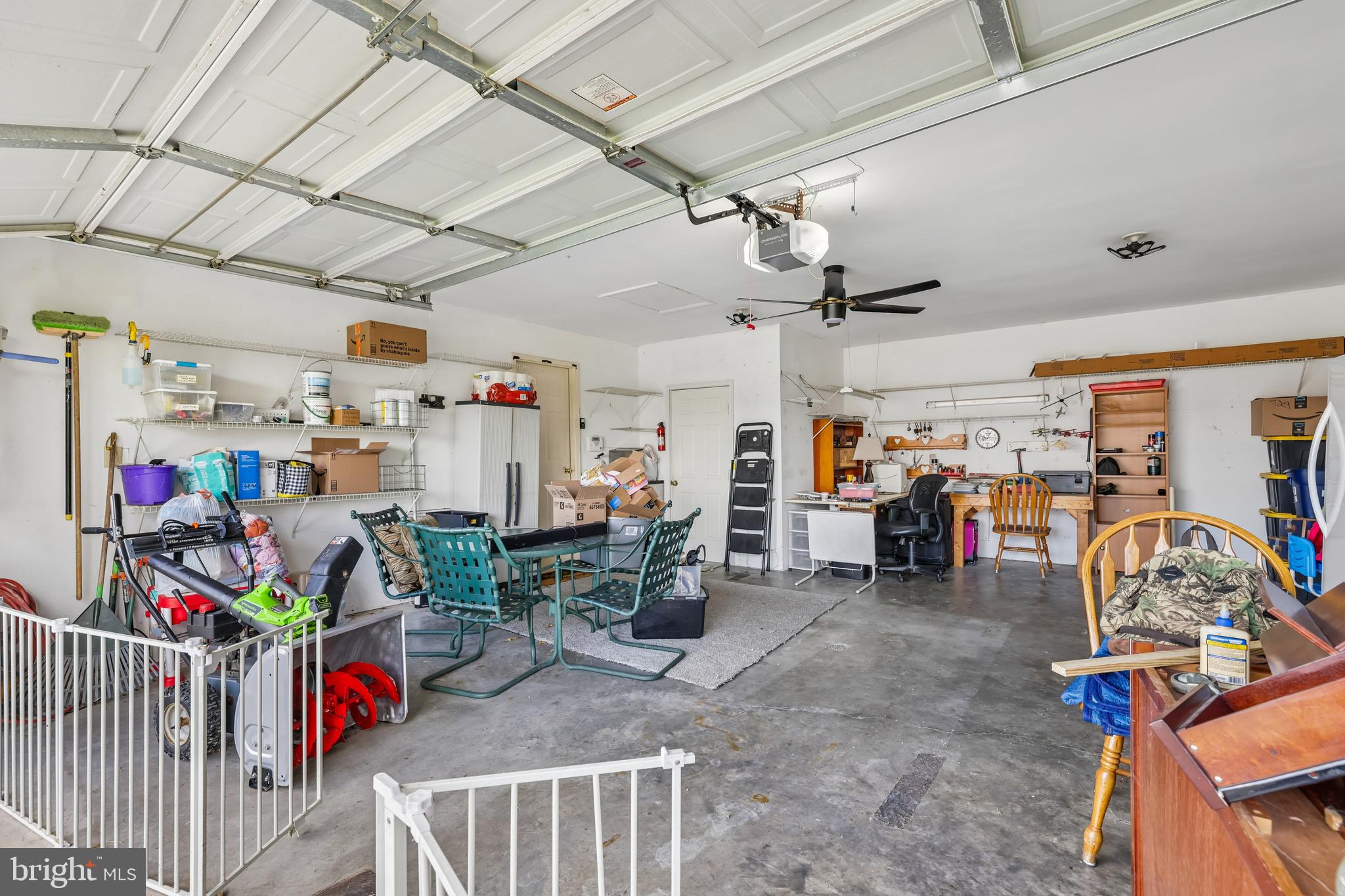 COLONIAL PARK EAST - Residential