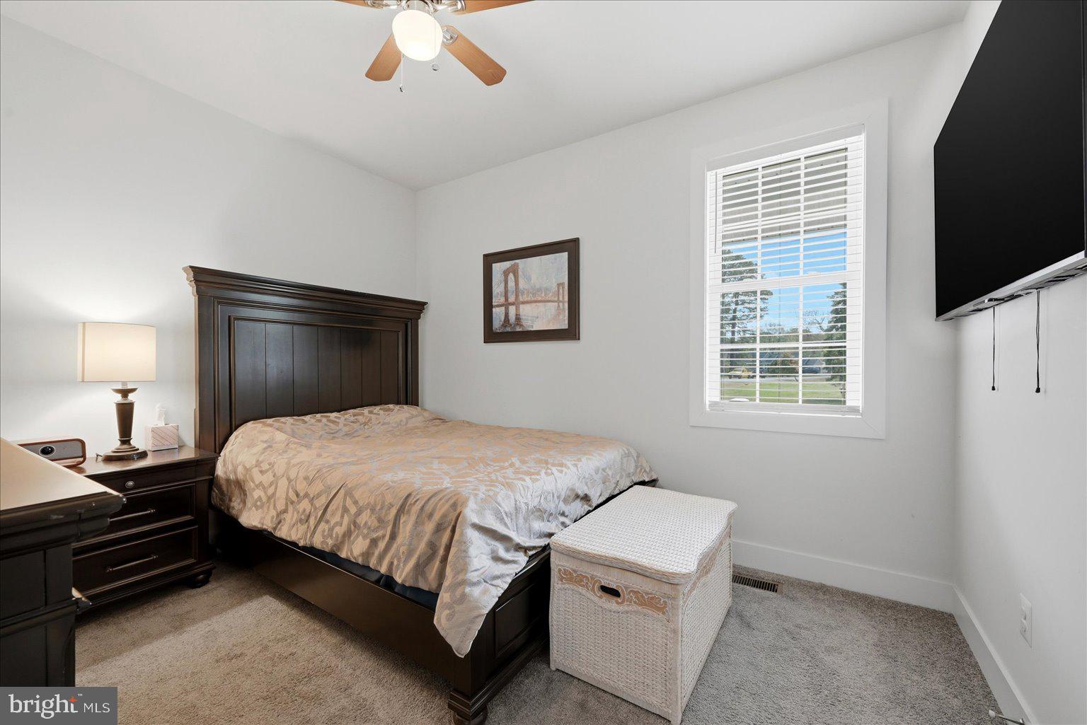 GLEBE HARBOR - Residential