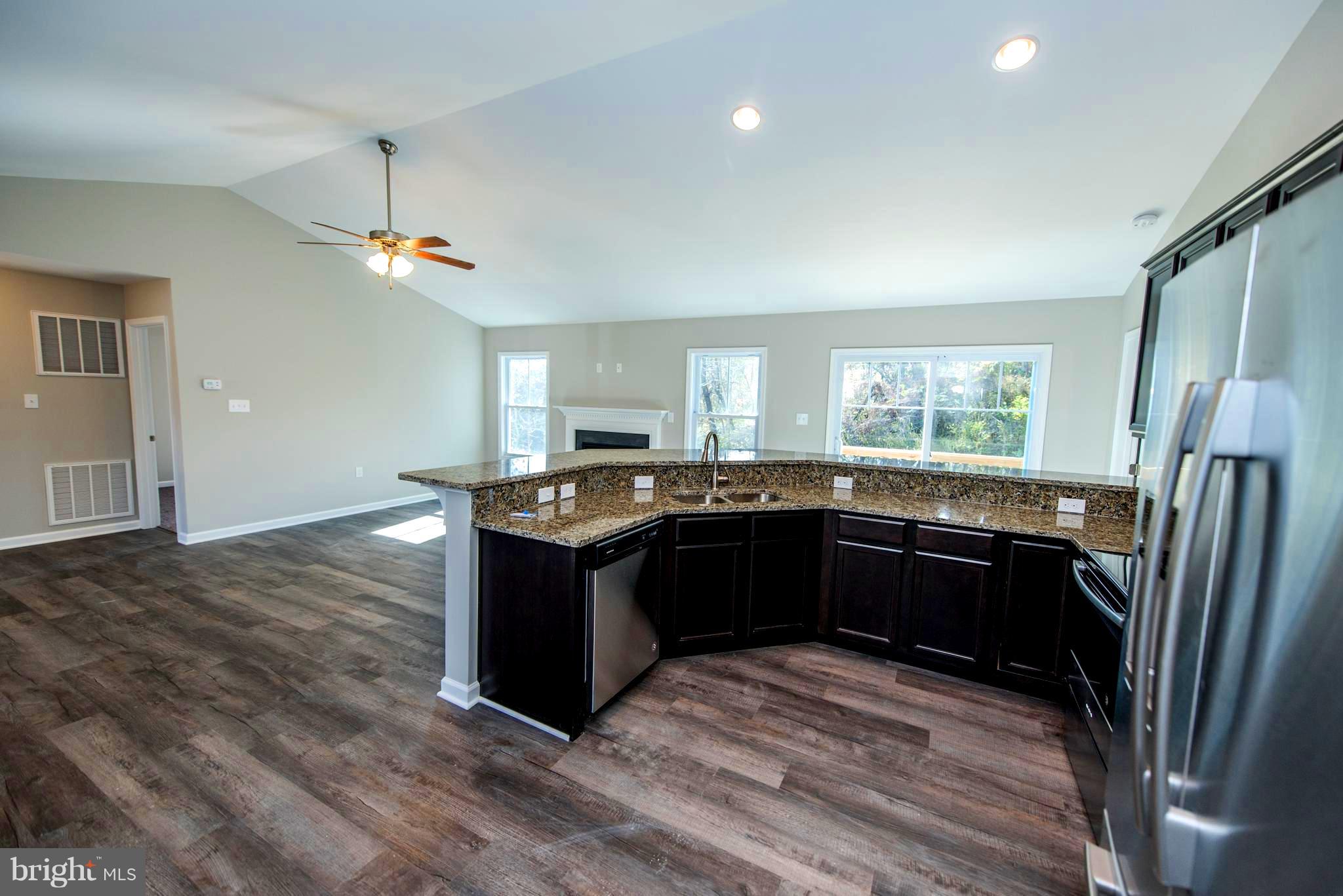 RED HILL - Residential