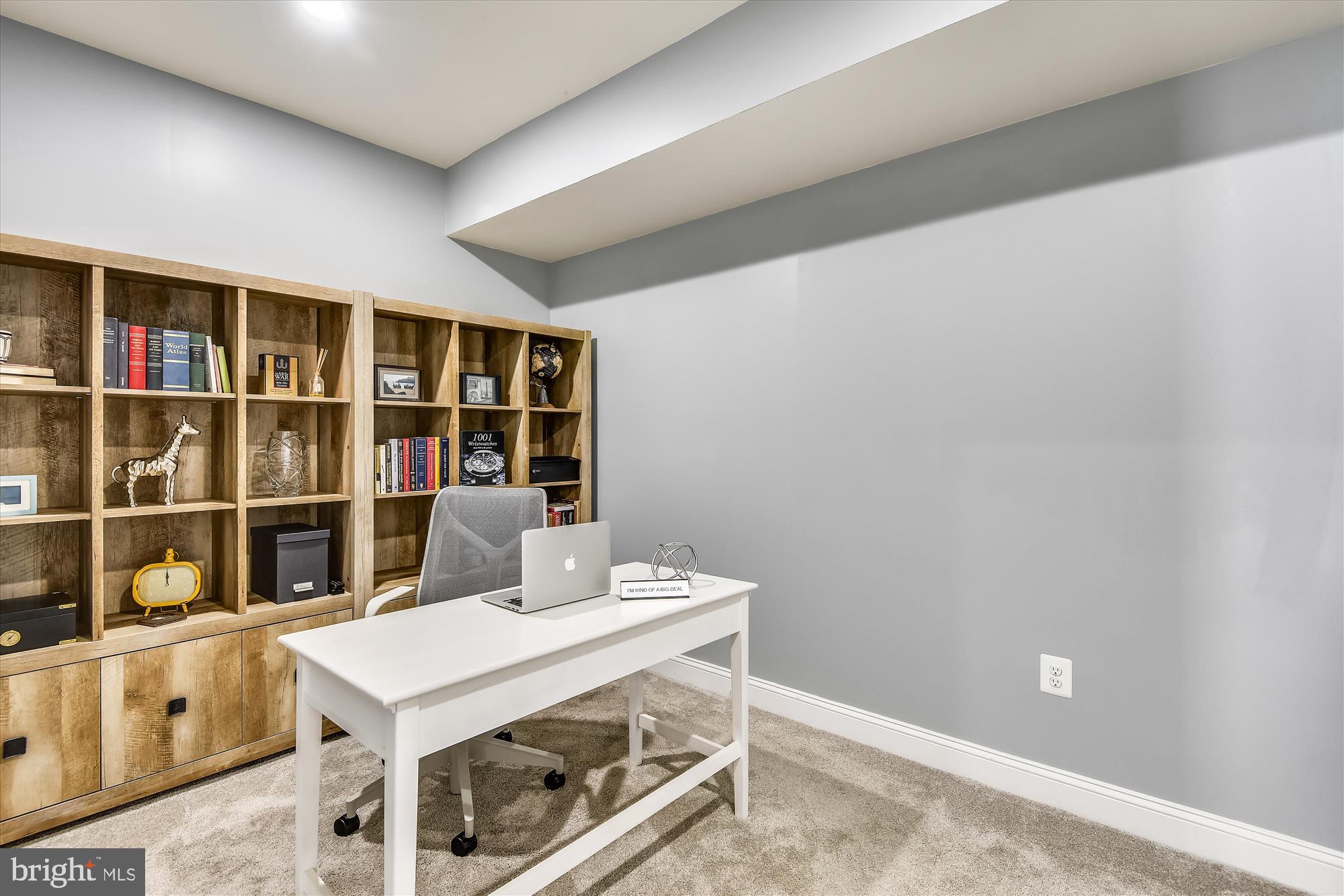 WILLIAMSBURG VILLAGE - Residential