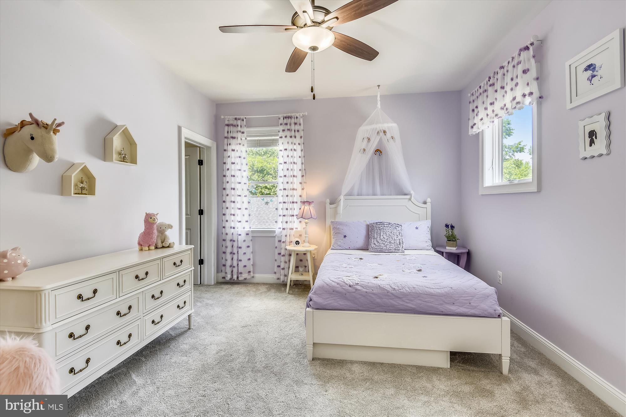 WILLIAMSBURG VILLAGE - Residential