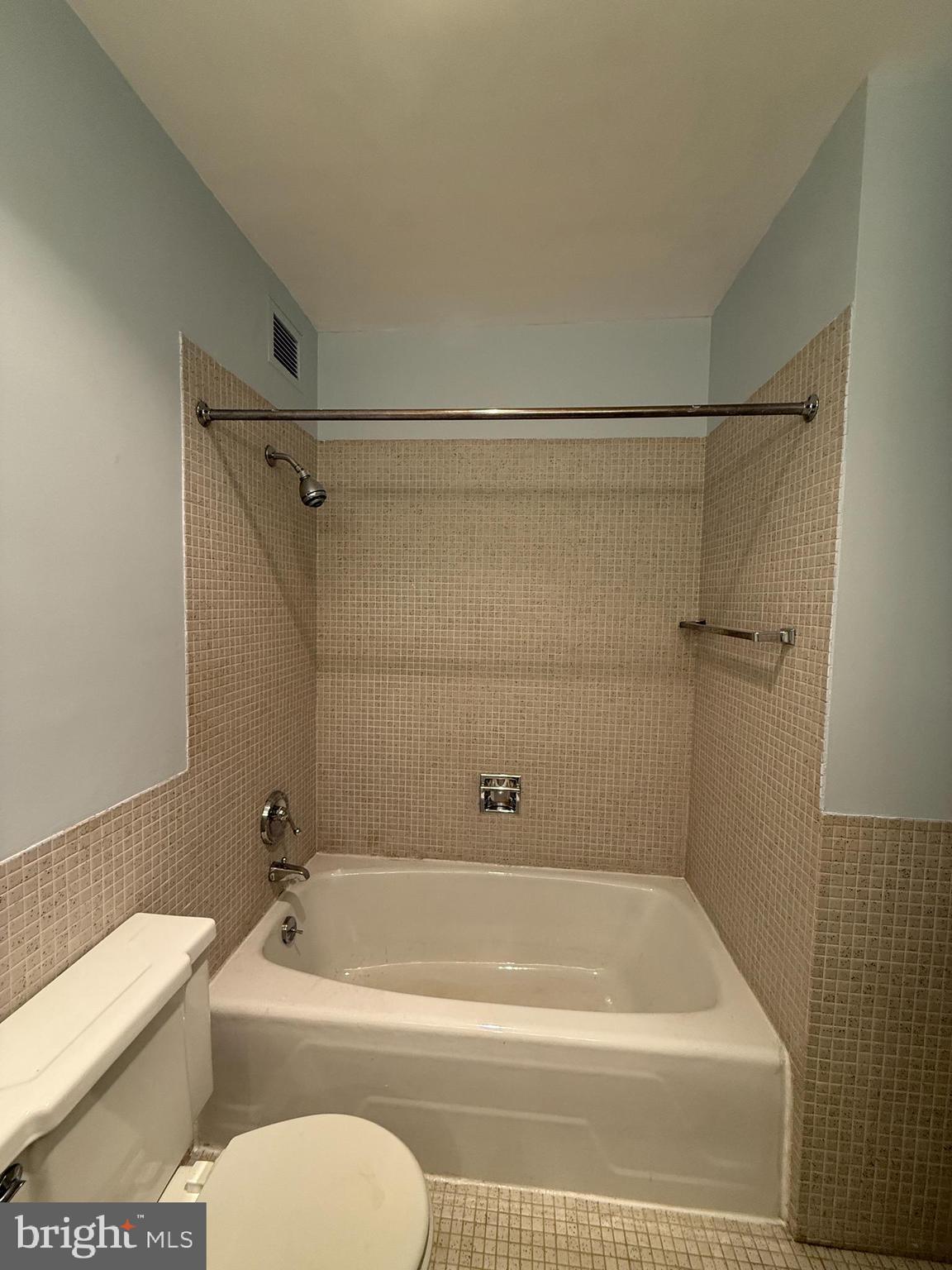 TUSCANY-CANTERBURY - Residential