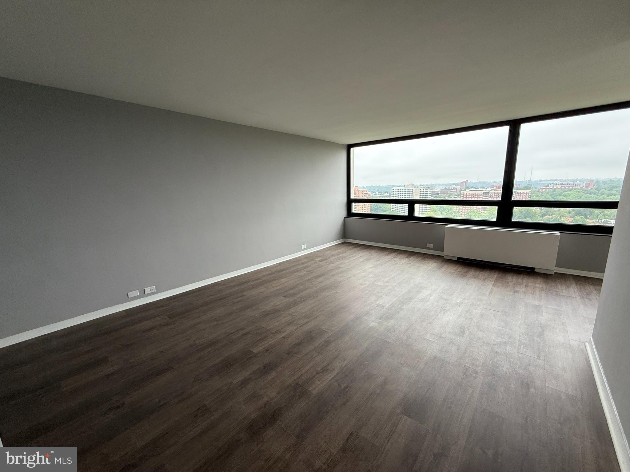 4000 N CHARLES STREET 1609