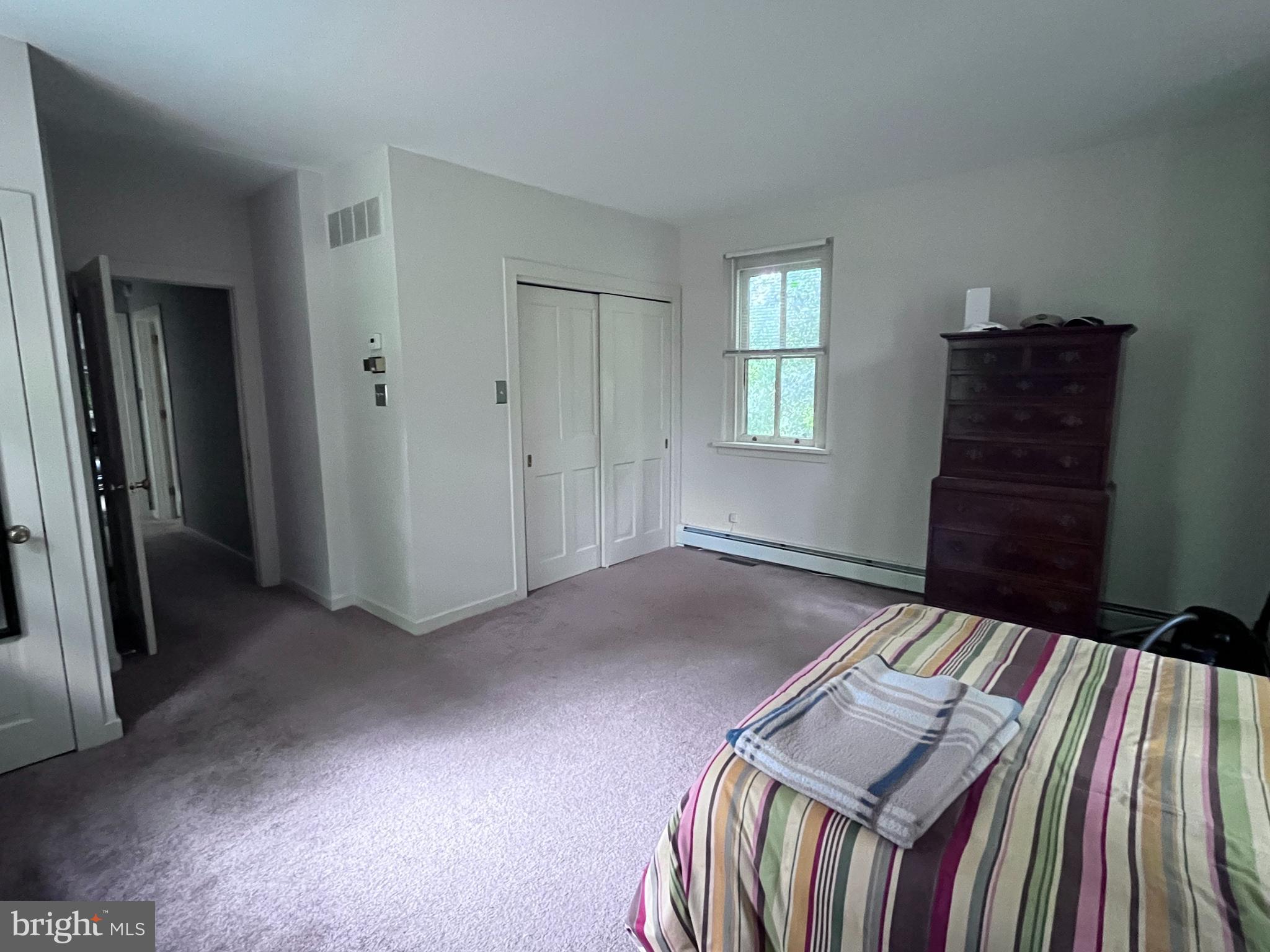 VALENTINE ESTS - Residential Lease