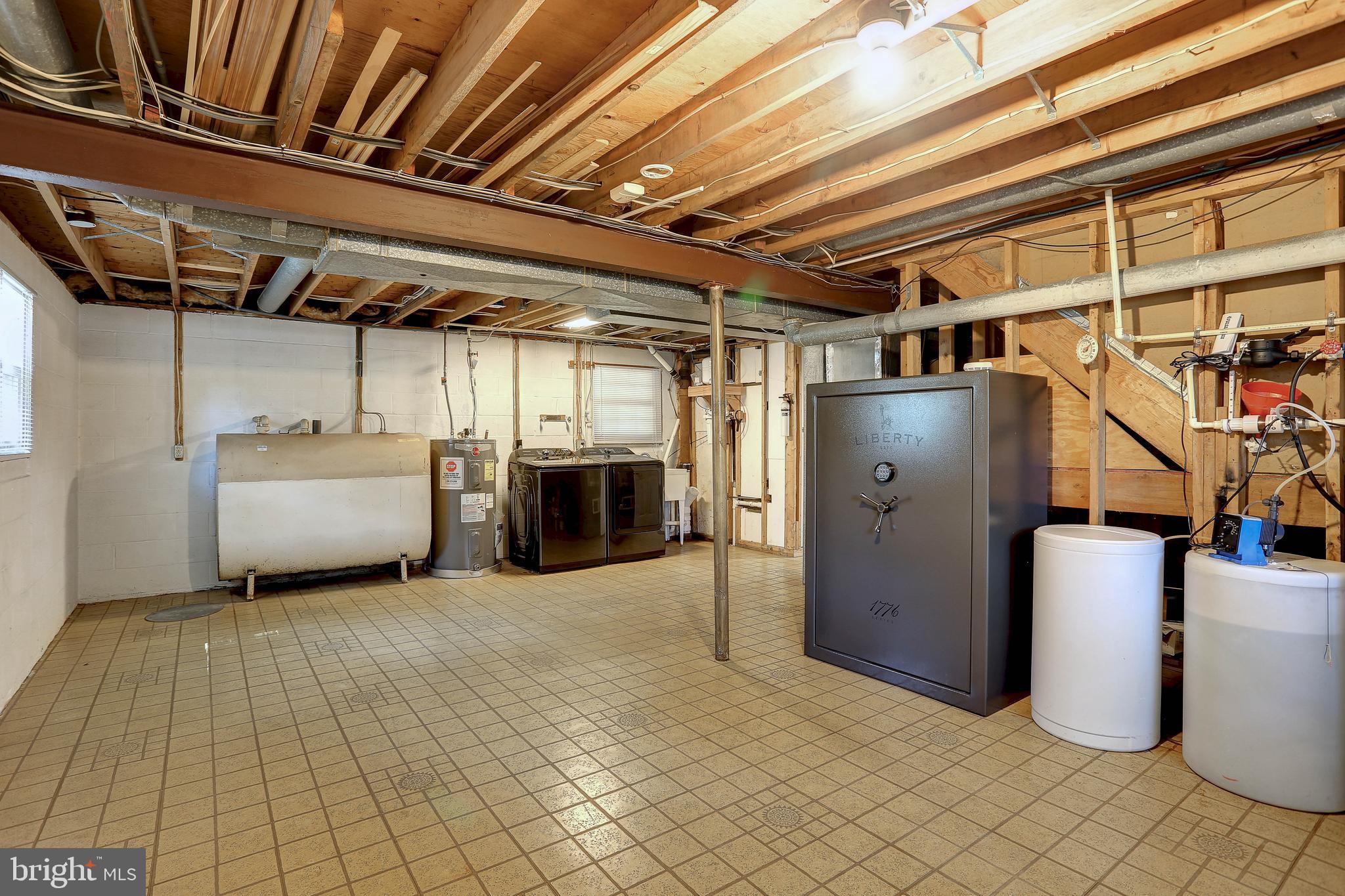 LONG POINT - Residential