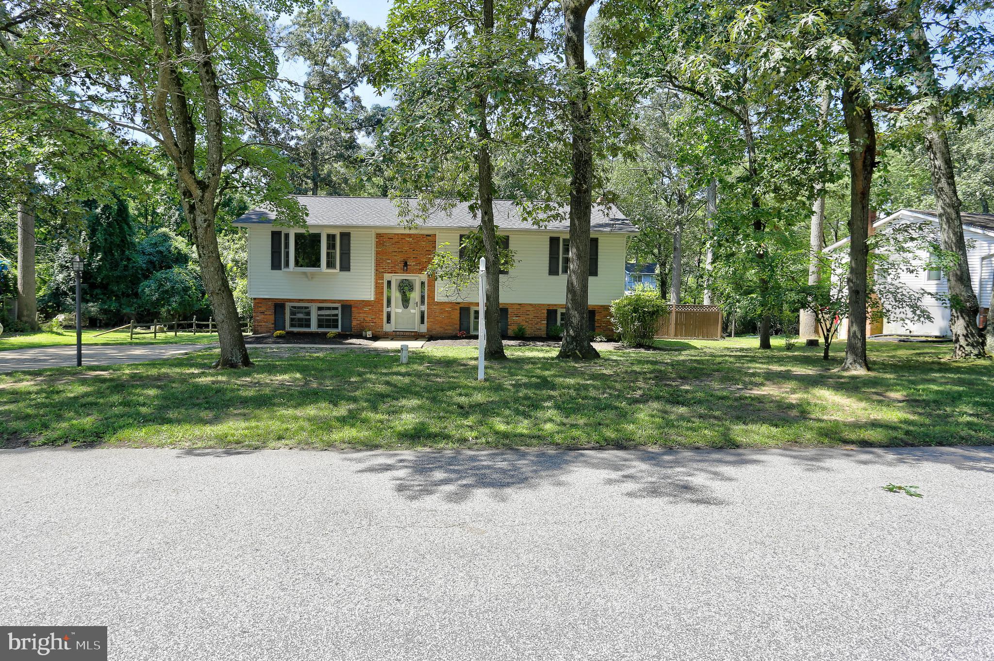 LONG POINT - Residential