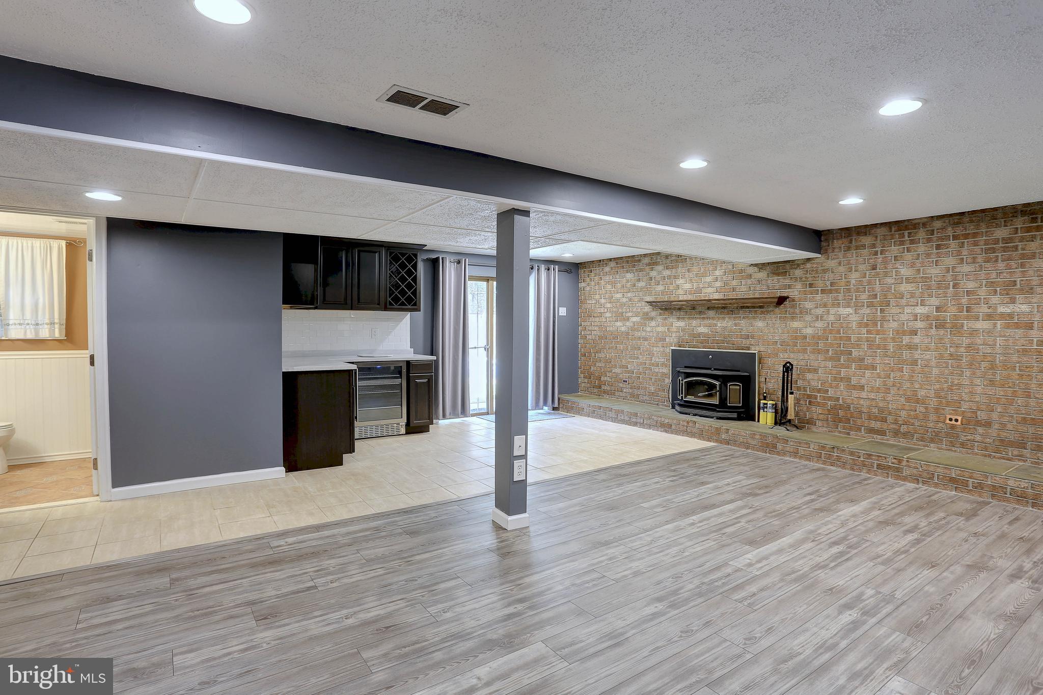 LONG POINT - Residential