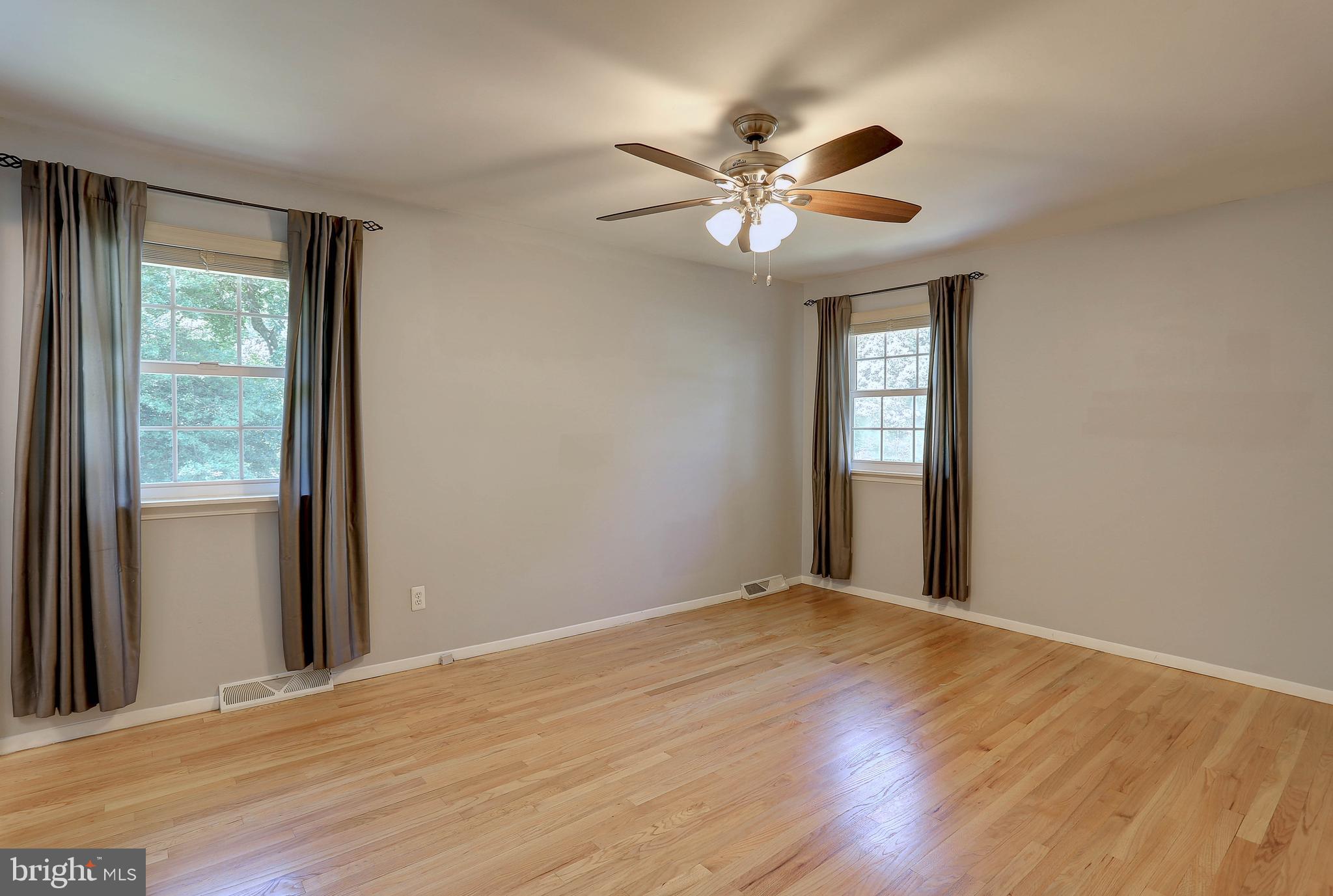 LONG POINT - Residential