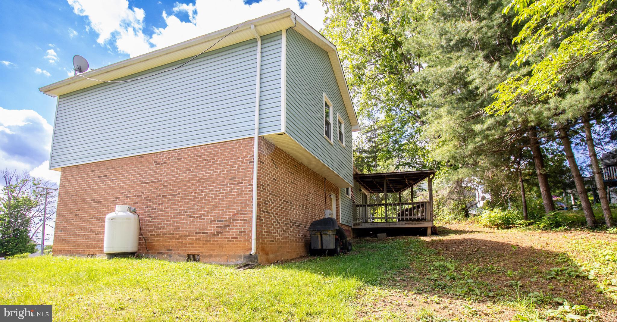 STAUNTON - Residential