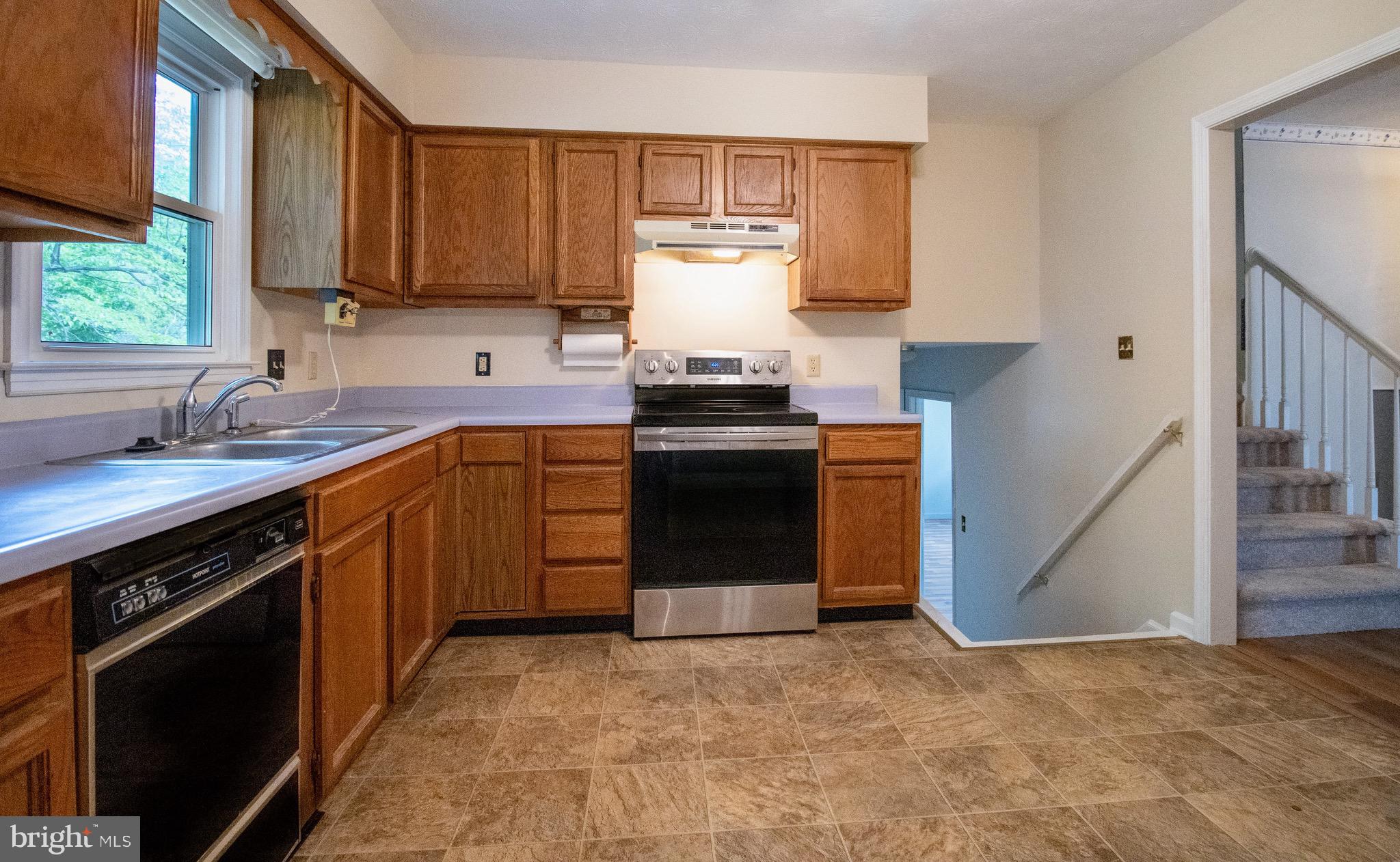 STAUNTON - Residential