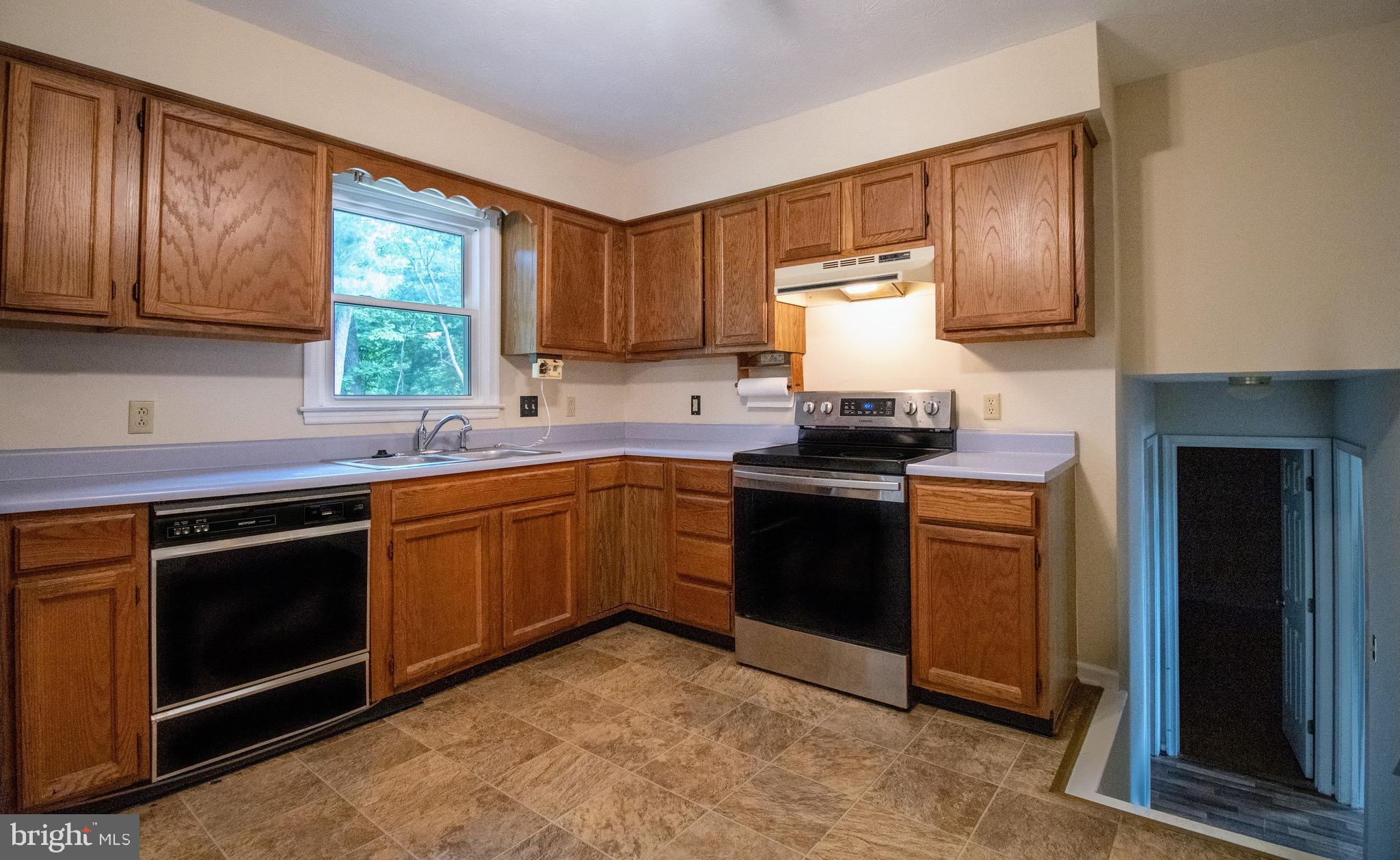 STAUNTON - Residential