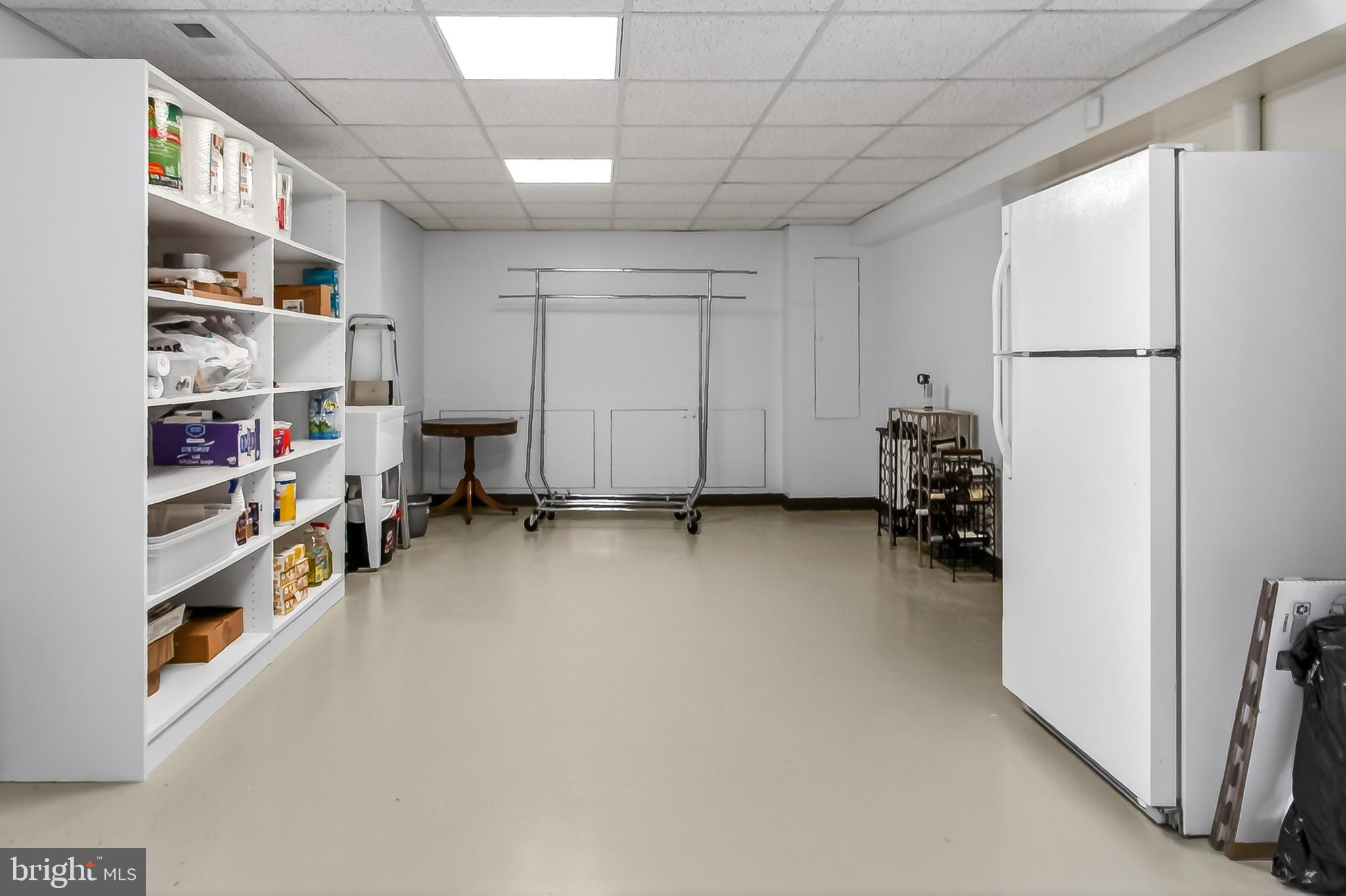 FAIRFAX STATION - Residential