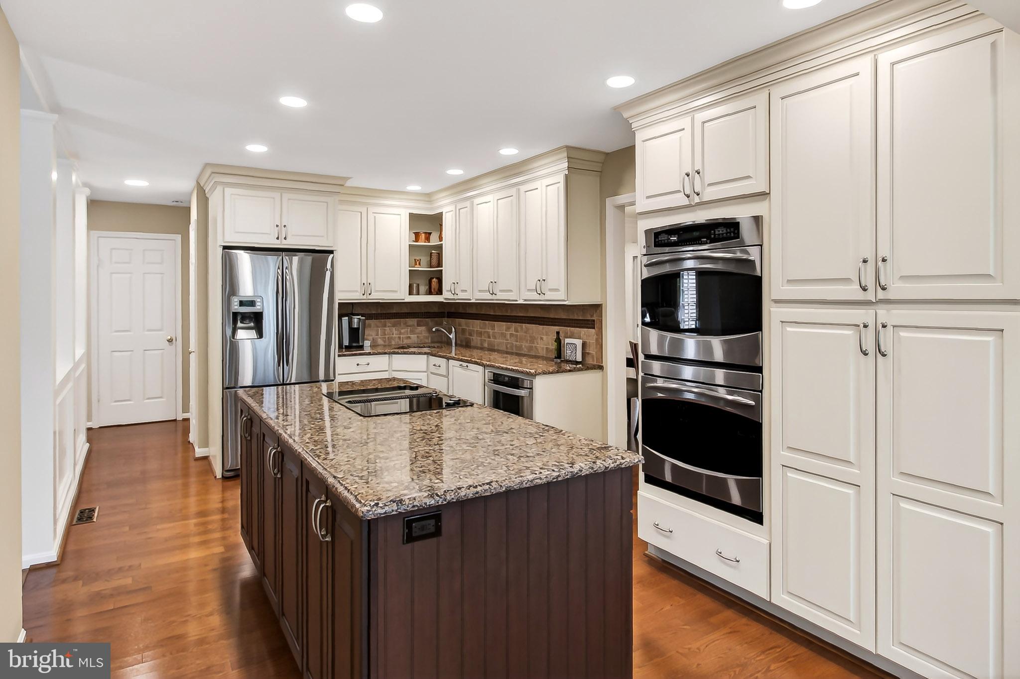 FAIRFAX STATION - Residential