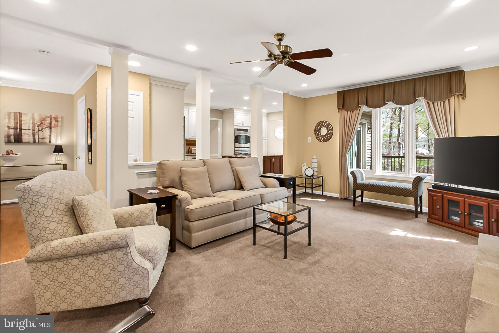 FAIRFAX STATION - Residential