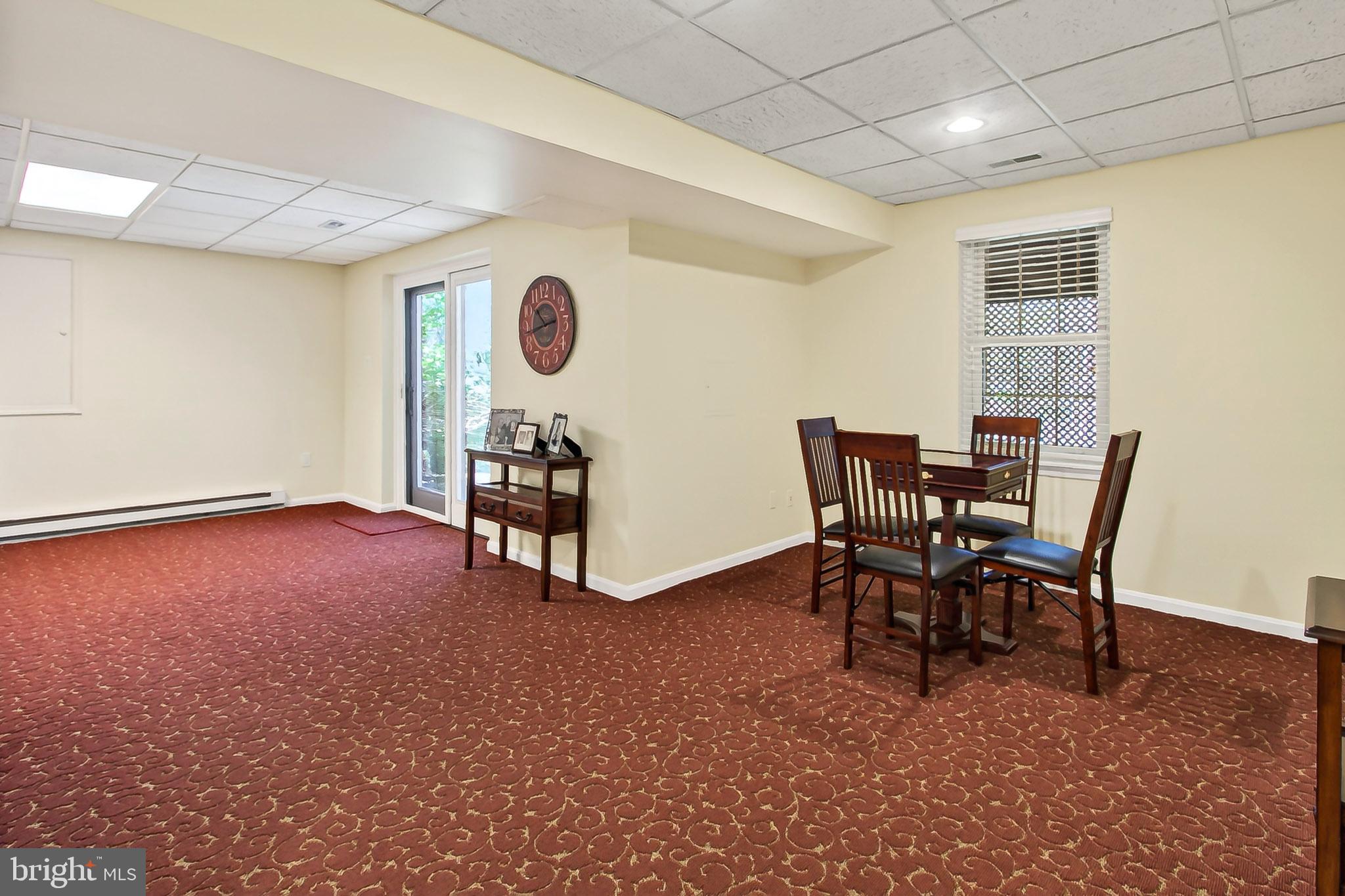 FAIRFAX STATION - Residential