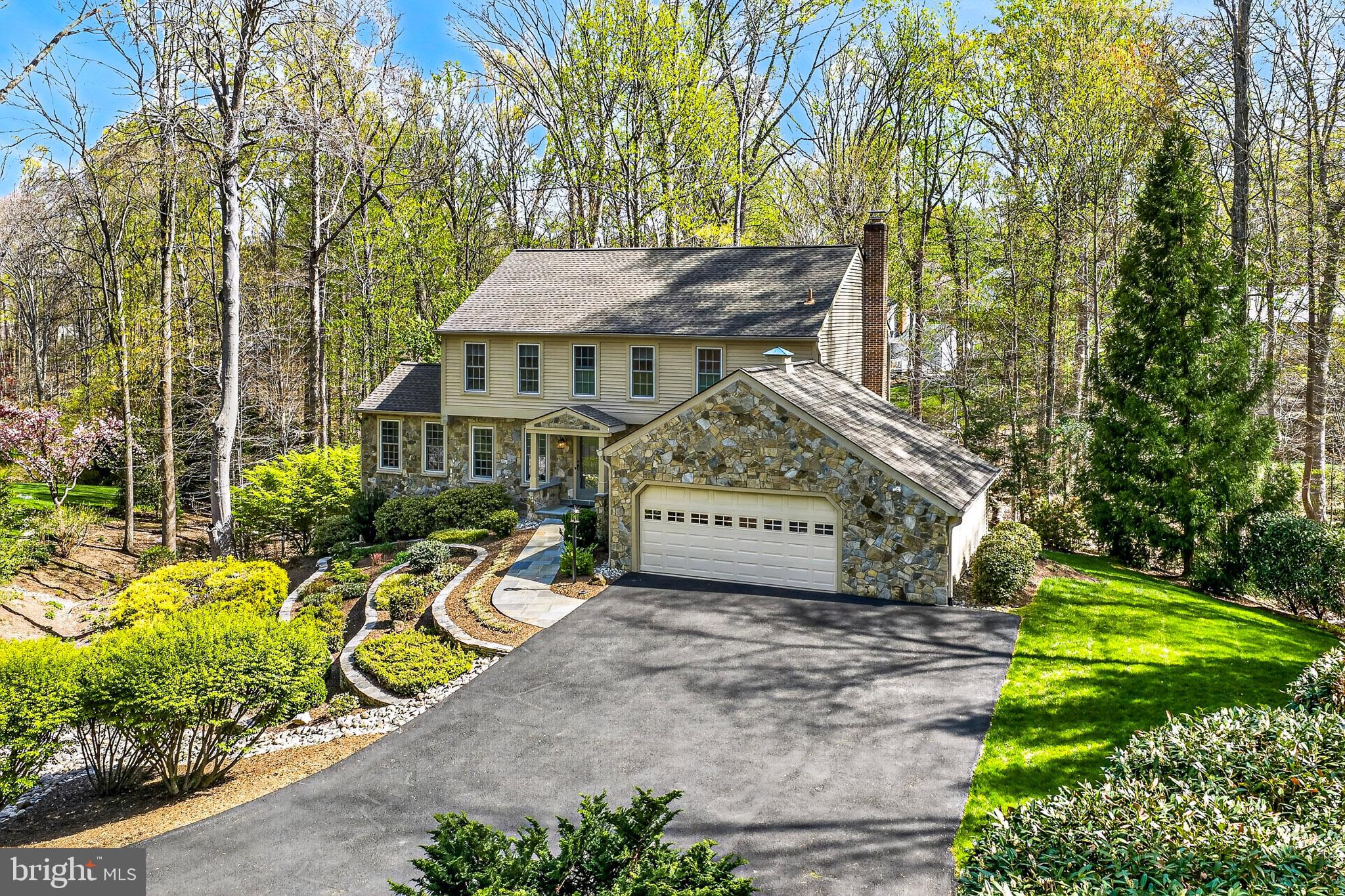 FAIRFAX STATION - Residential