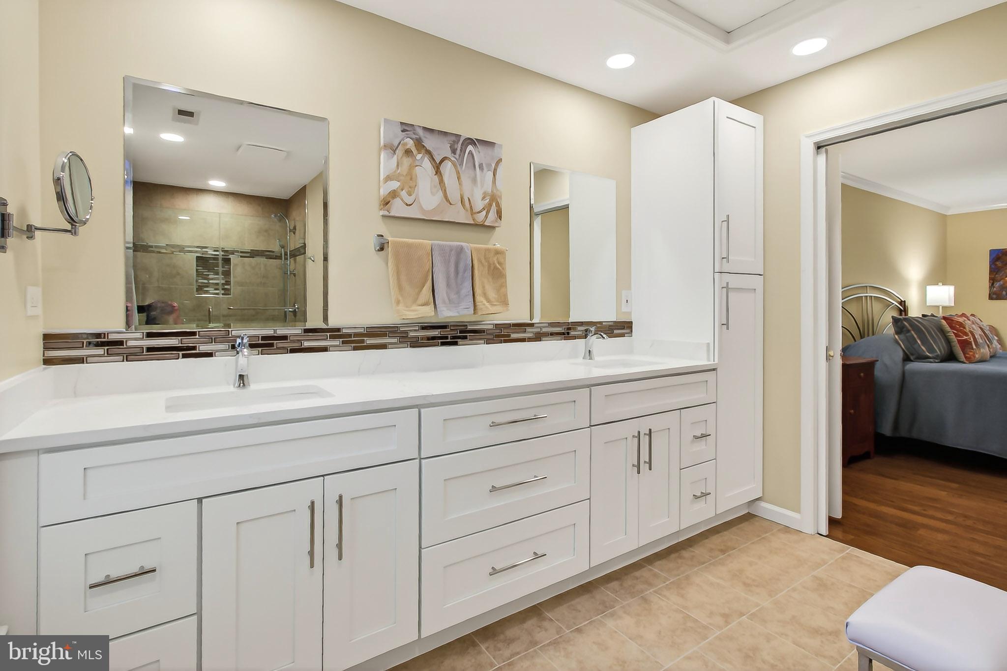 FAIRFAX STATION - Residential