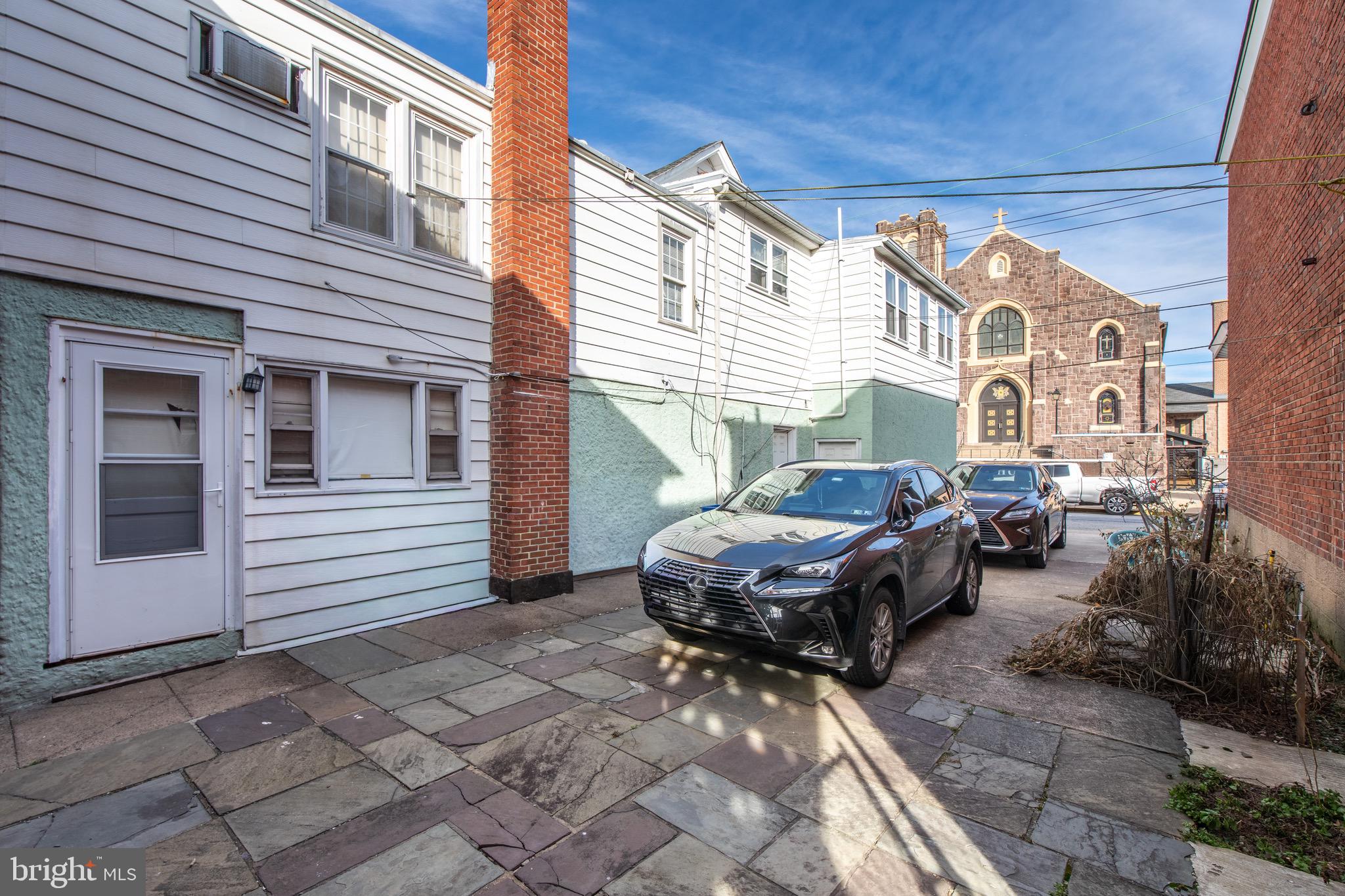 BRISTOL - Residential