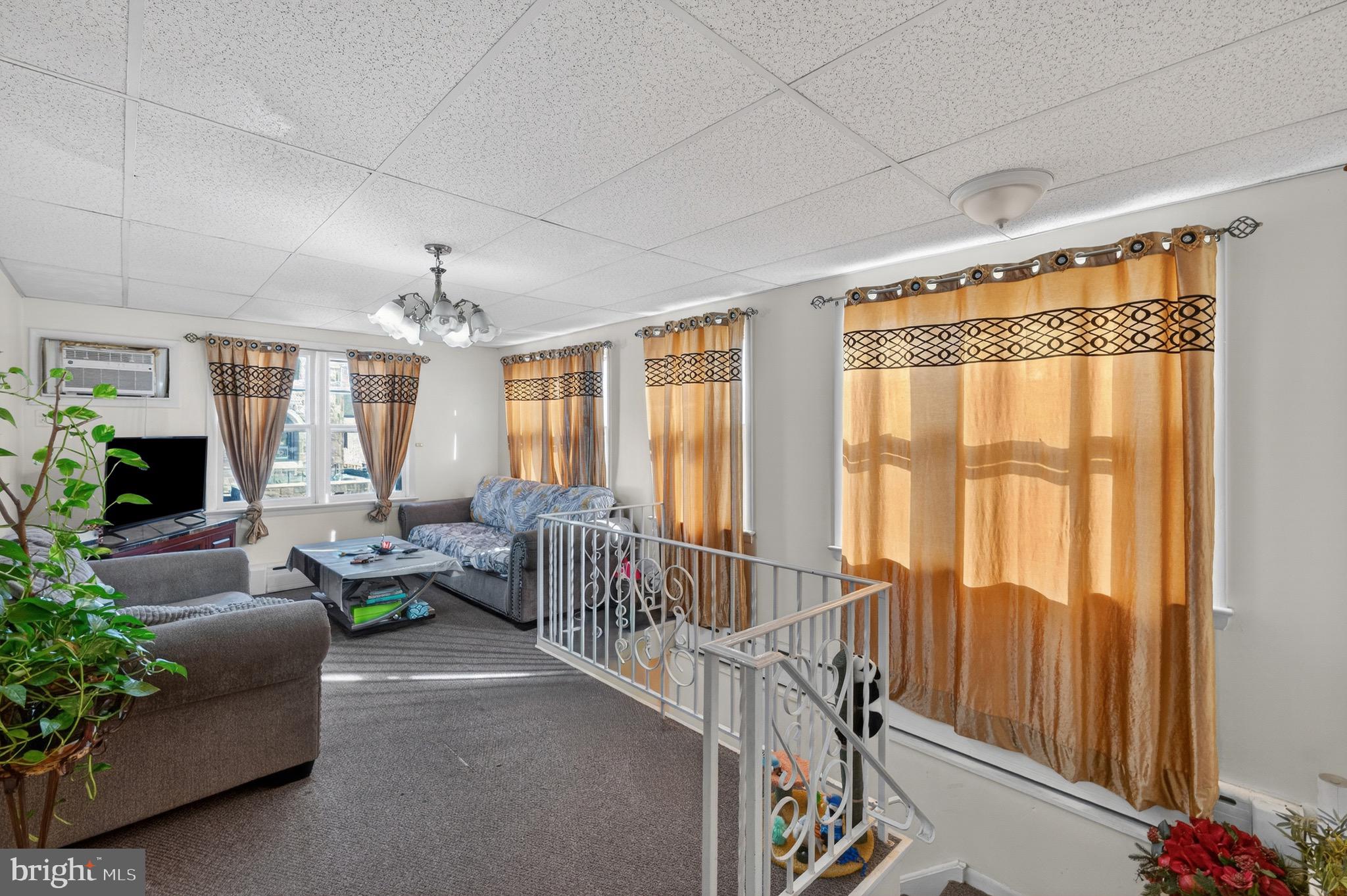 BRISTOL - Residential