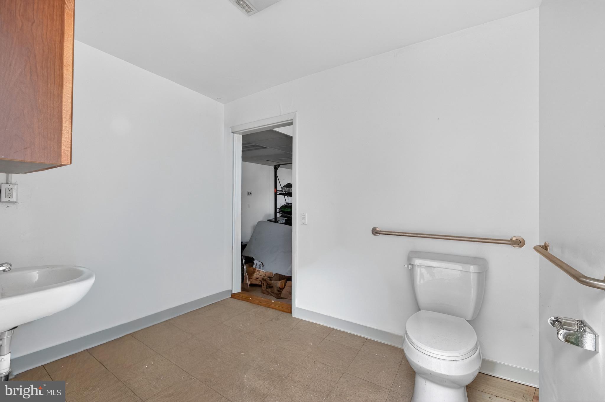 BRISTOL - Residential