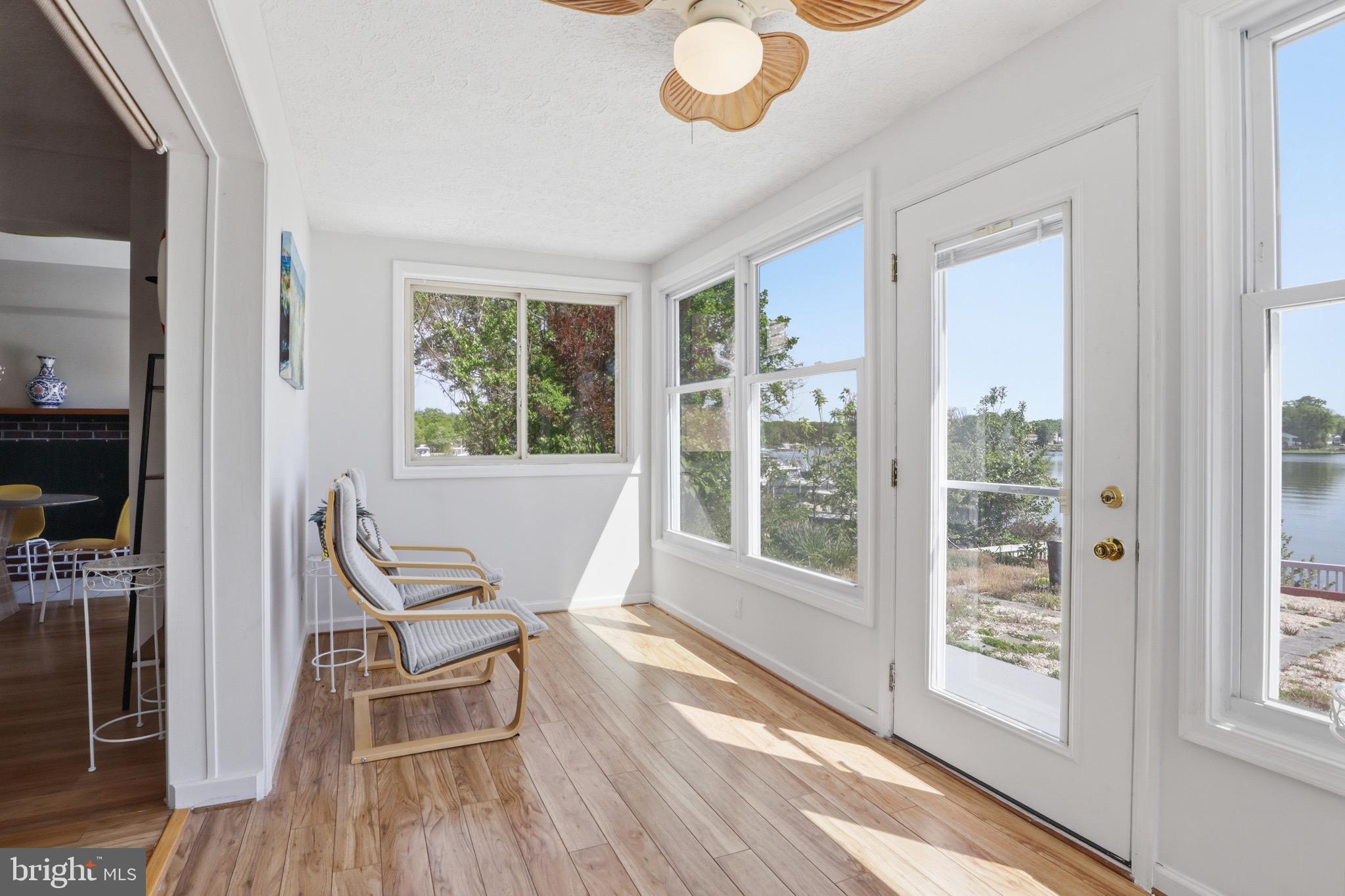 CEDAR BEACH - Residential