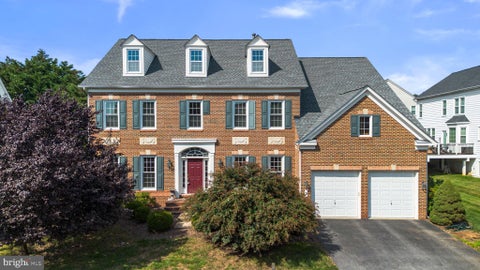 Homes For Rent - 3 Sweetwood Court<br/> ROCKVILLE, MD 20850