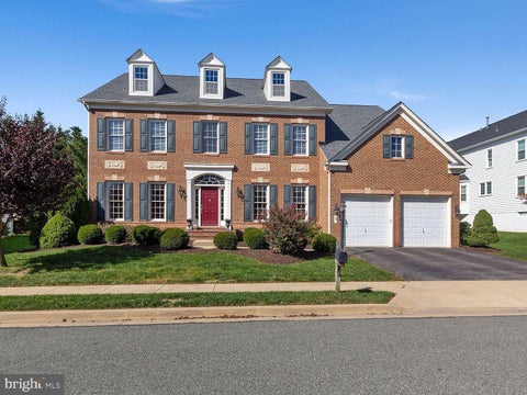 Homes For Rent - 3 Sweetwood Court<br/> ROCKVILLE, MD 20850