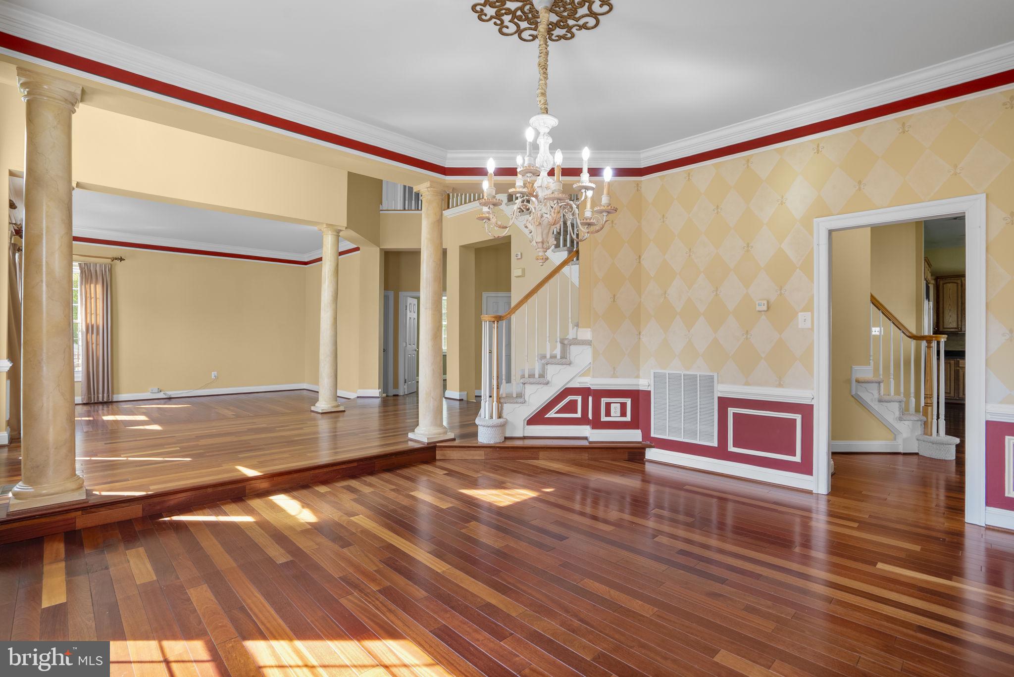 3 SWEETWOOD COURT