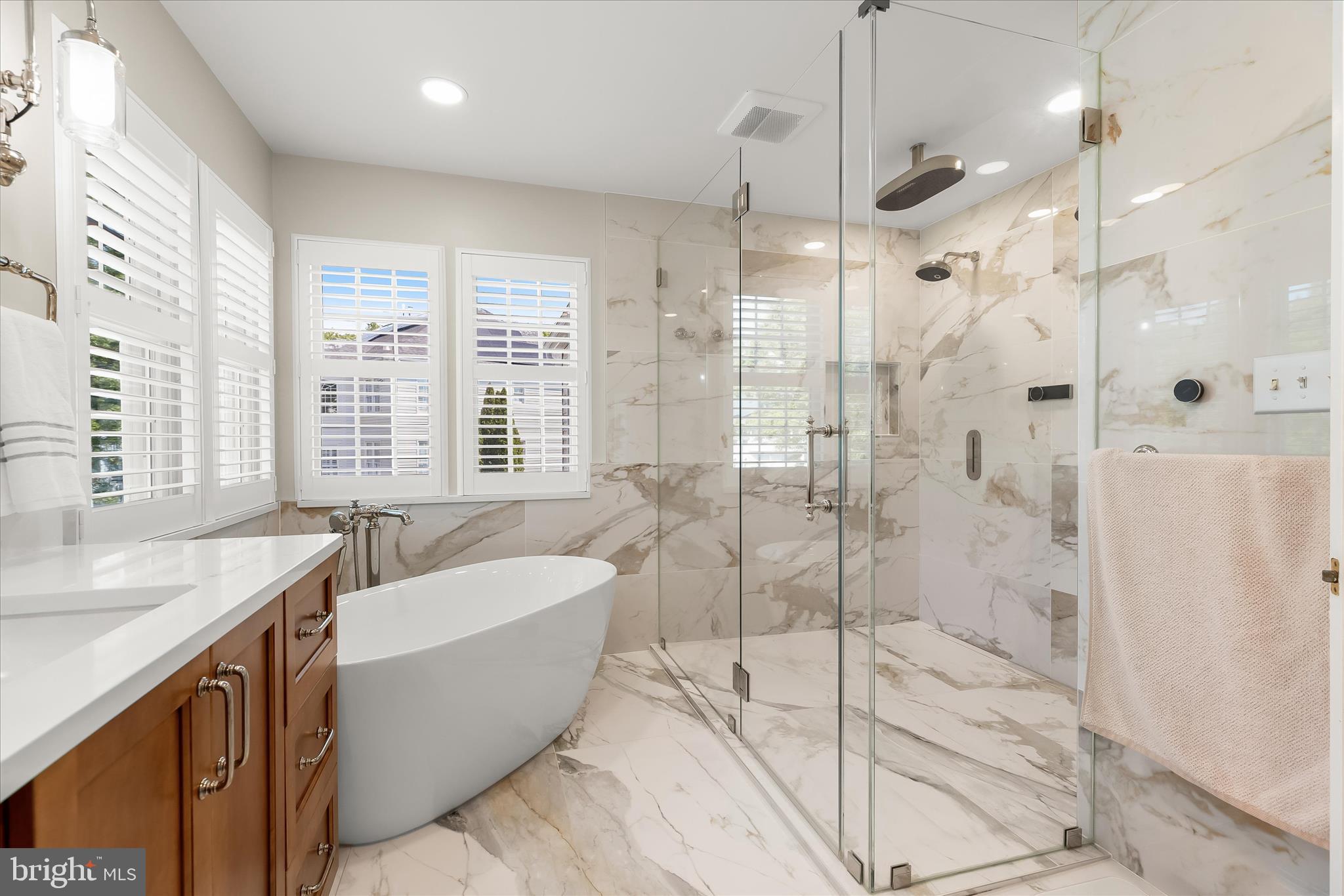 GROVEMONT - Residential