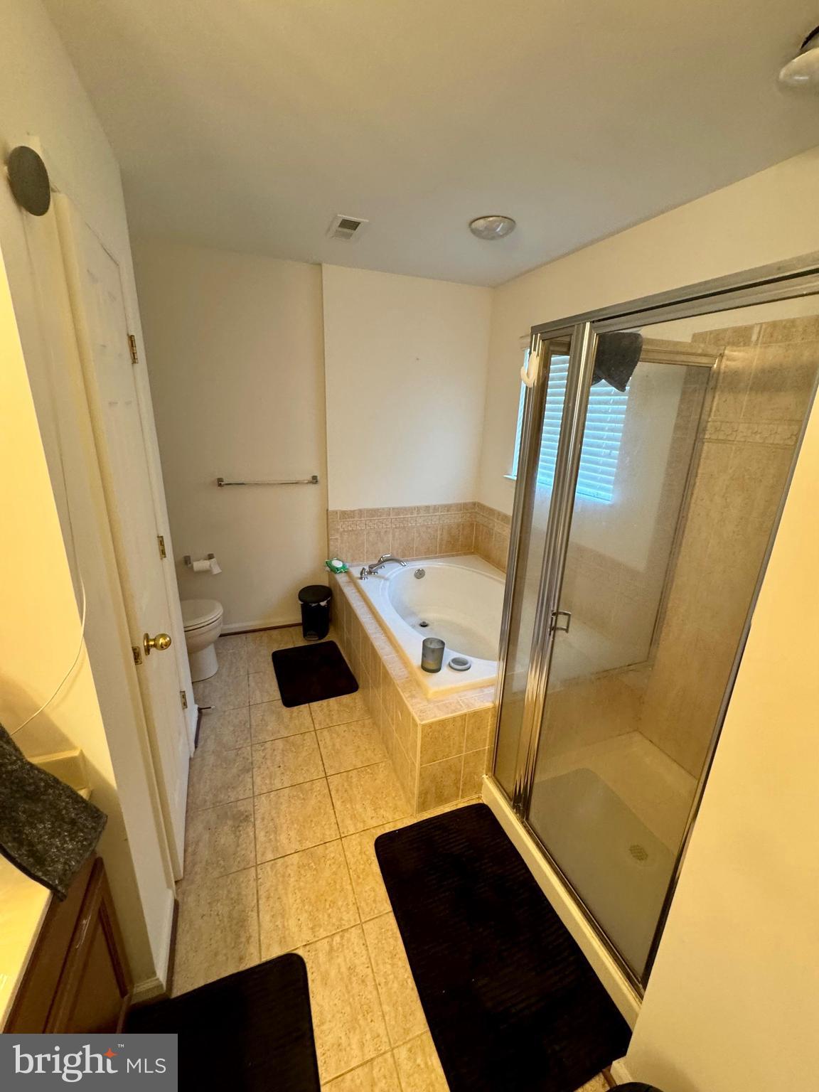 RIVERSIDE SOUTH - Residential Lease